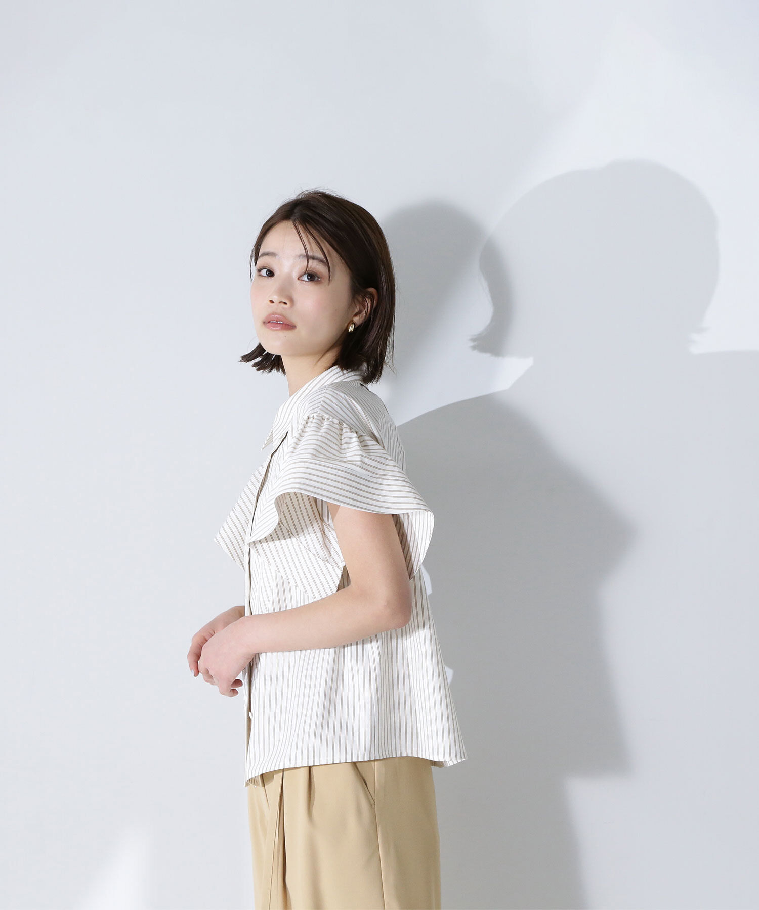  「ステッチフリルスリーブシャツ」|シャツ・ブラウス|