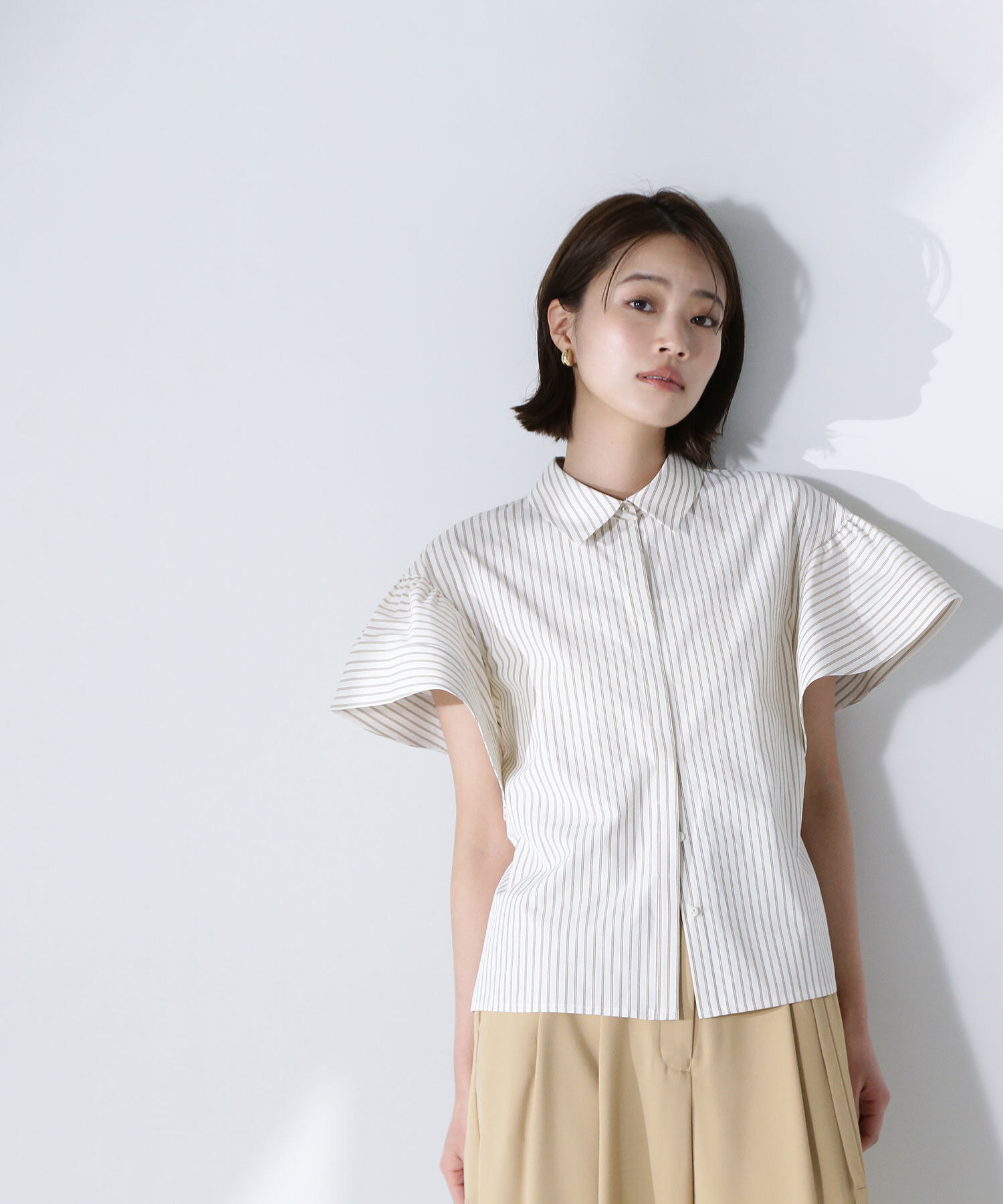  「ステッチフリルスリーブシャツ」|シャツ・ブラウス|