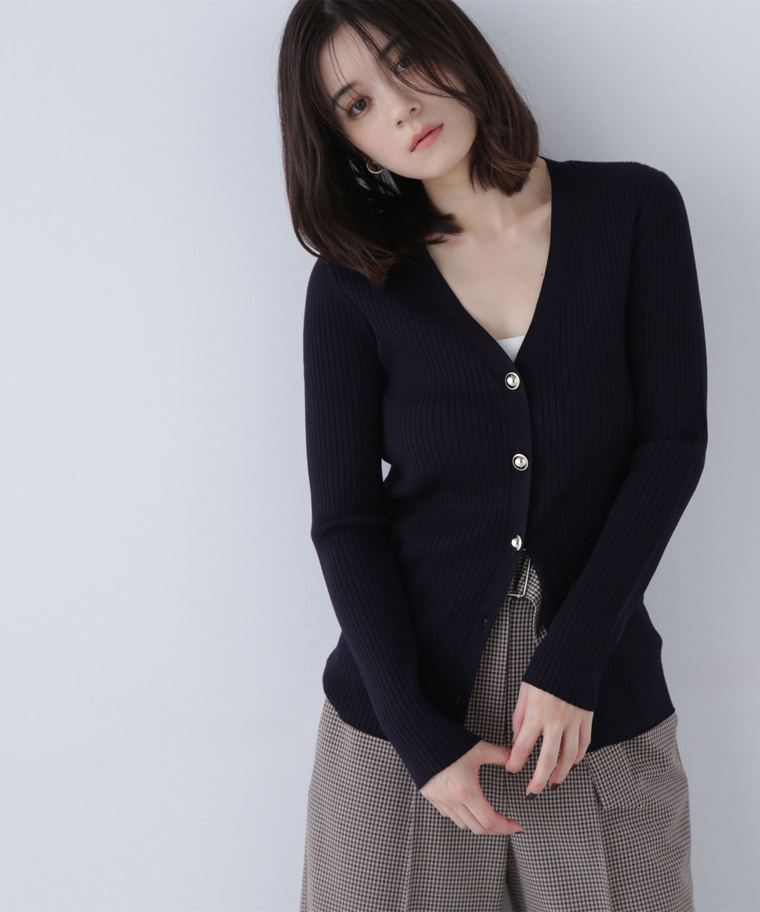  「ゴールドボタンリブカーディガン」|ニット・セーター|ネイビー