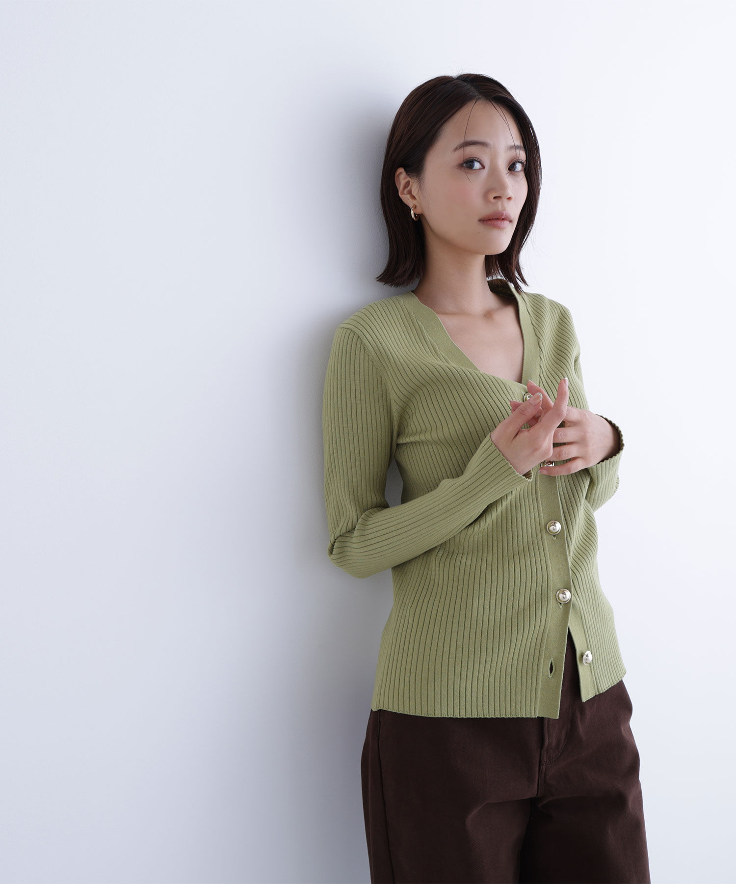  「ゴールドボタンリブカーディガン」|ニット・セーター|