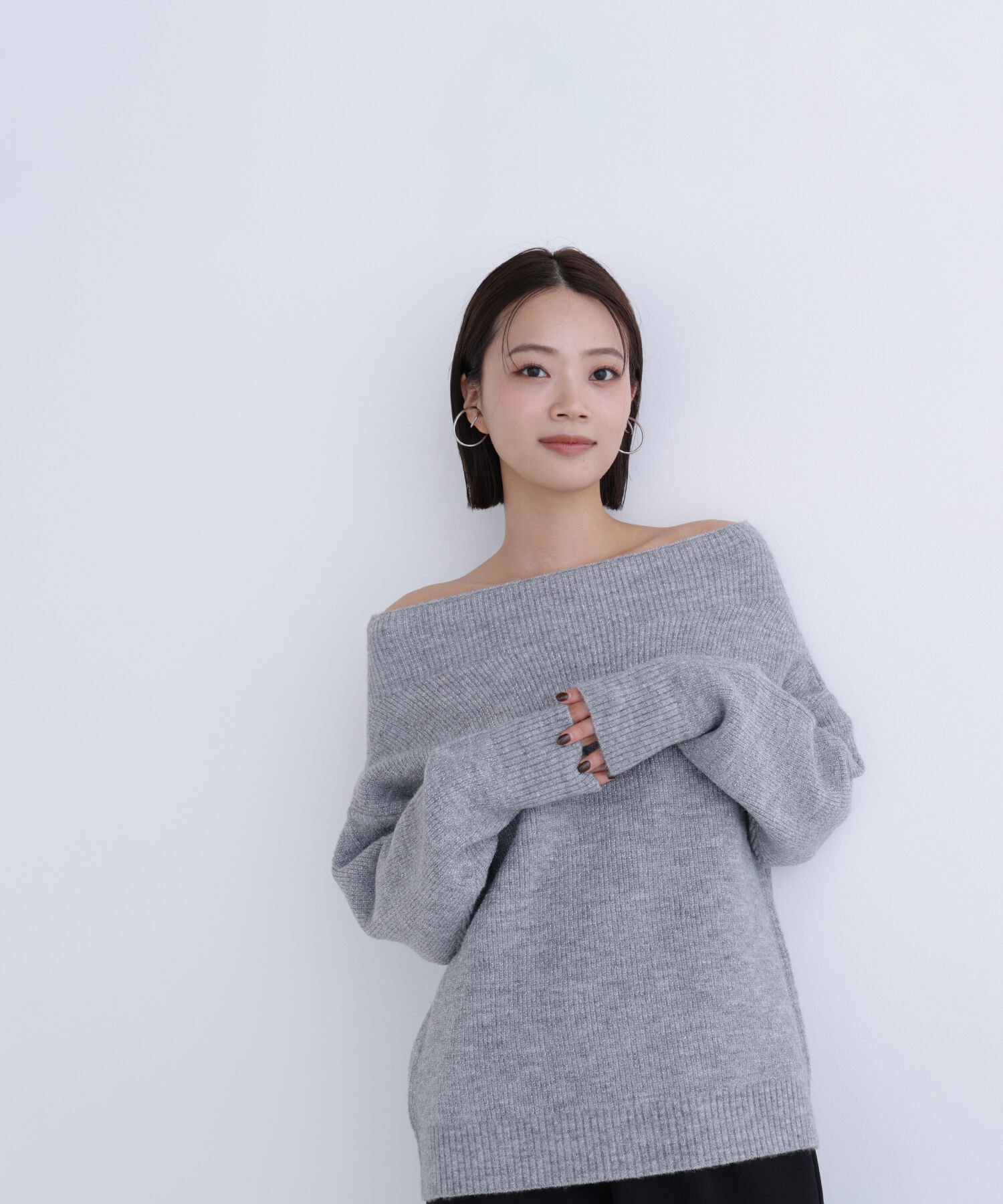  「オフショルボクシーラメニット」|ニット・セーター|