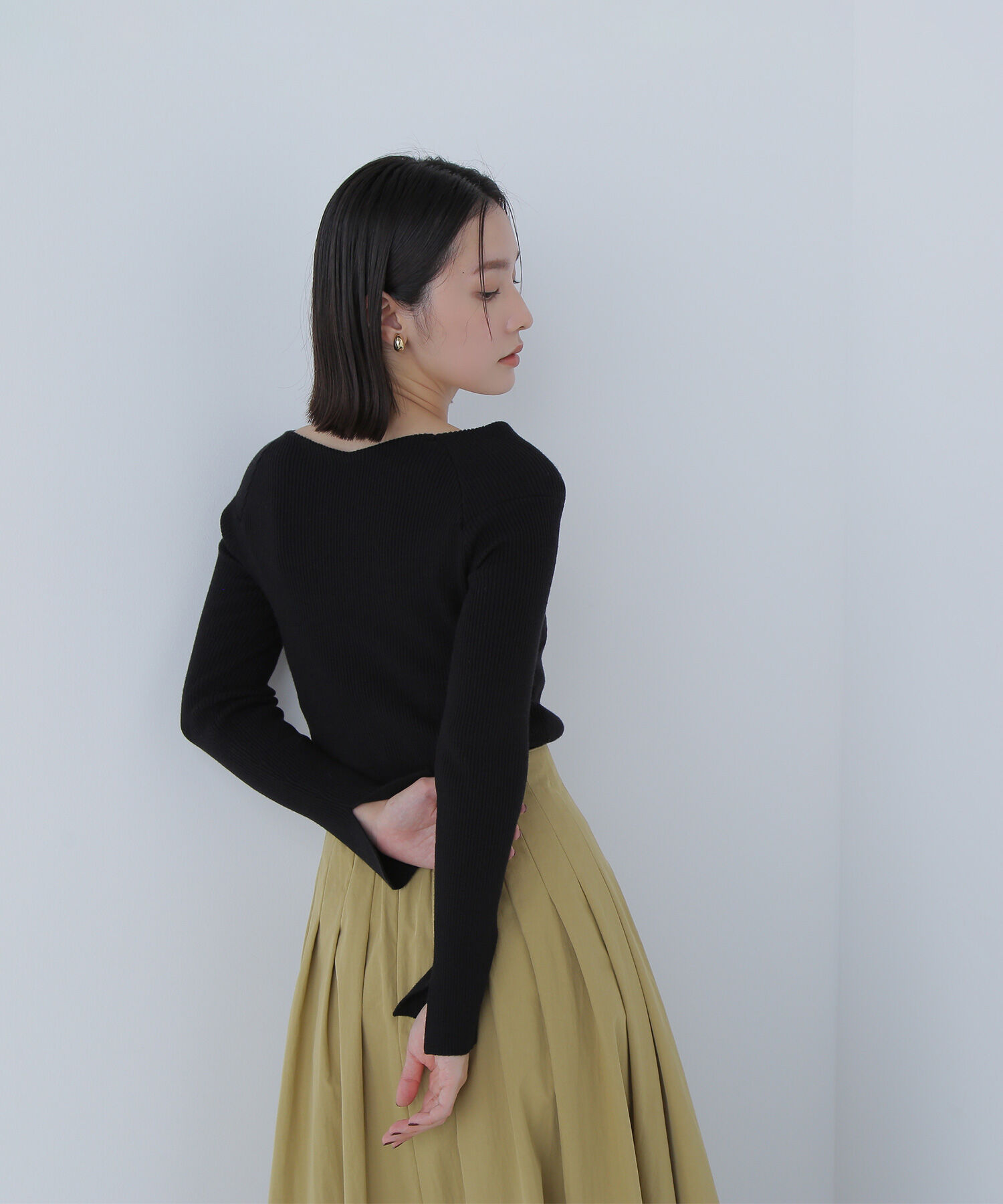  「クロスネックリブニット」|ニット・セーター|