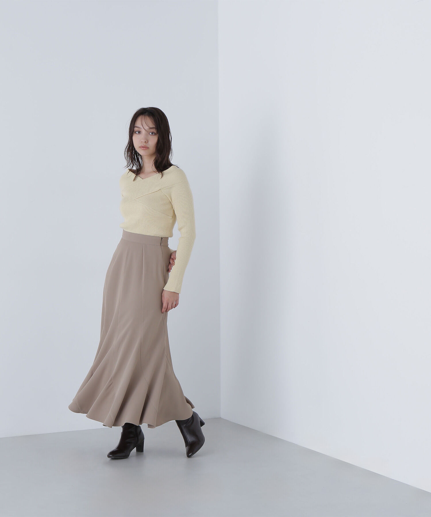  「クロスネックリブニット」|ニット・セーター|