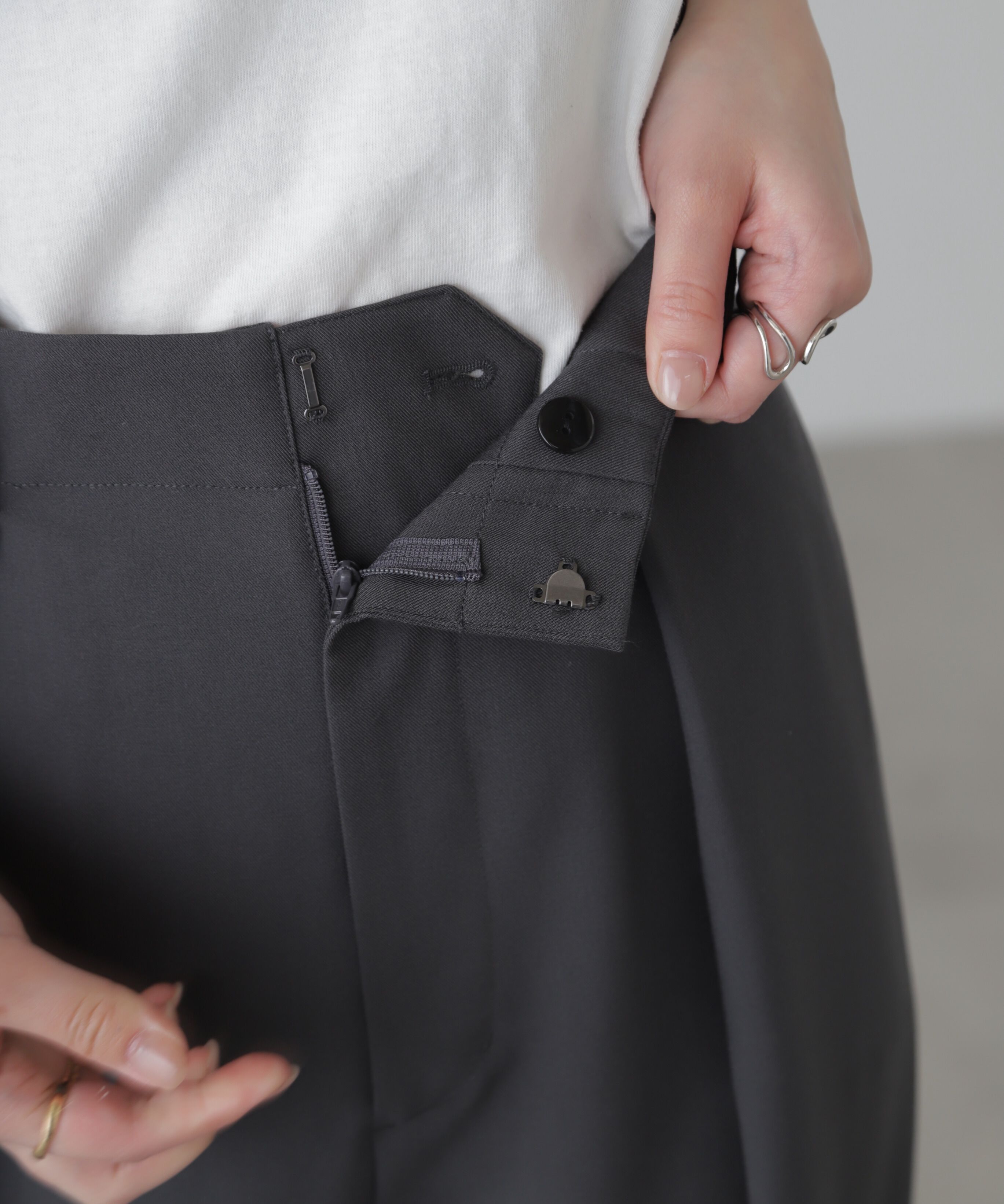  「＜セットアップ対応＞タックセミワイドパンツ」|その他|