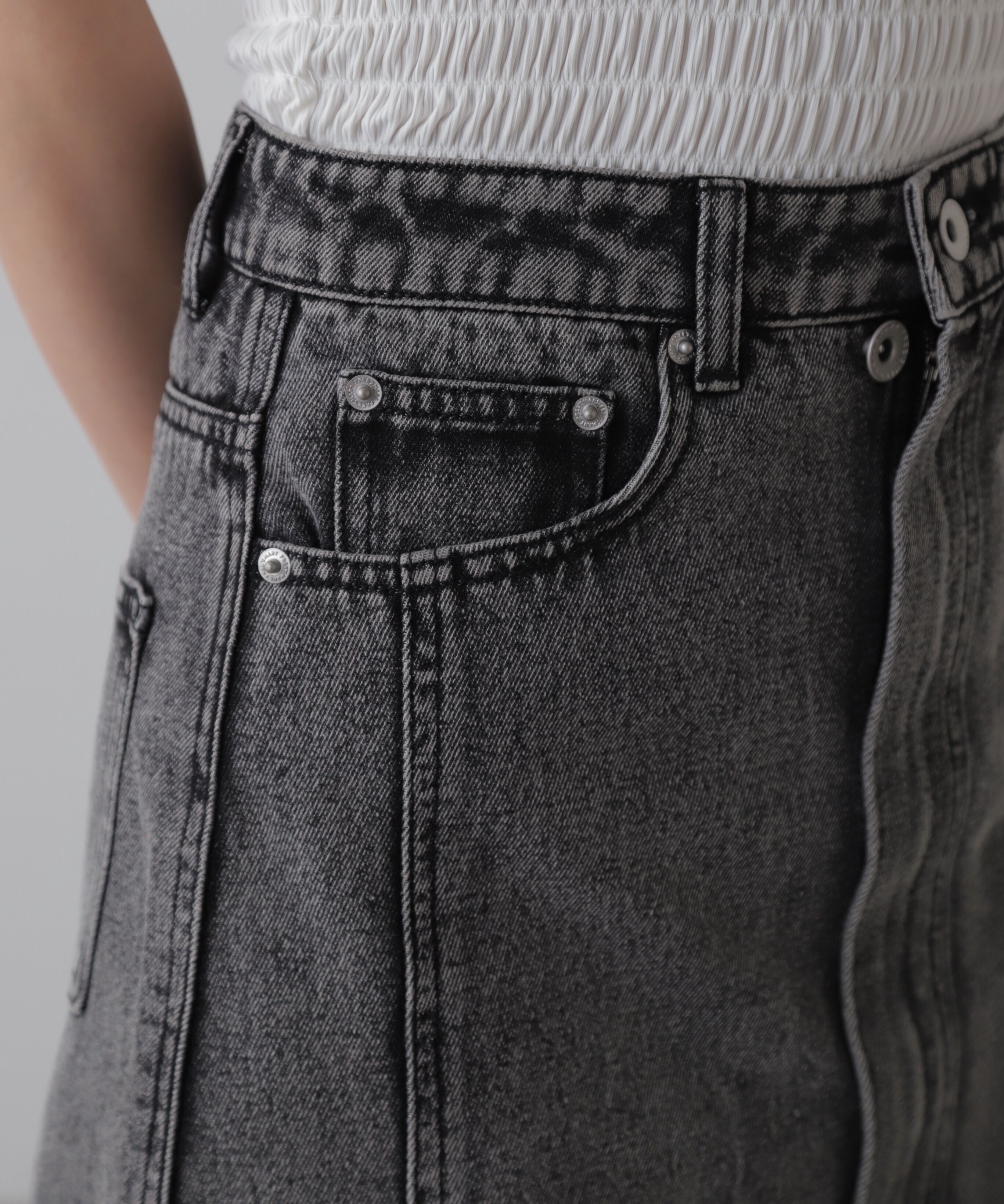  「［レイヤード可］デニムラップミニスカート」|スカート|