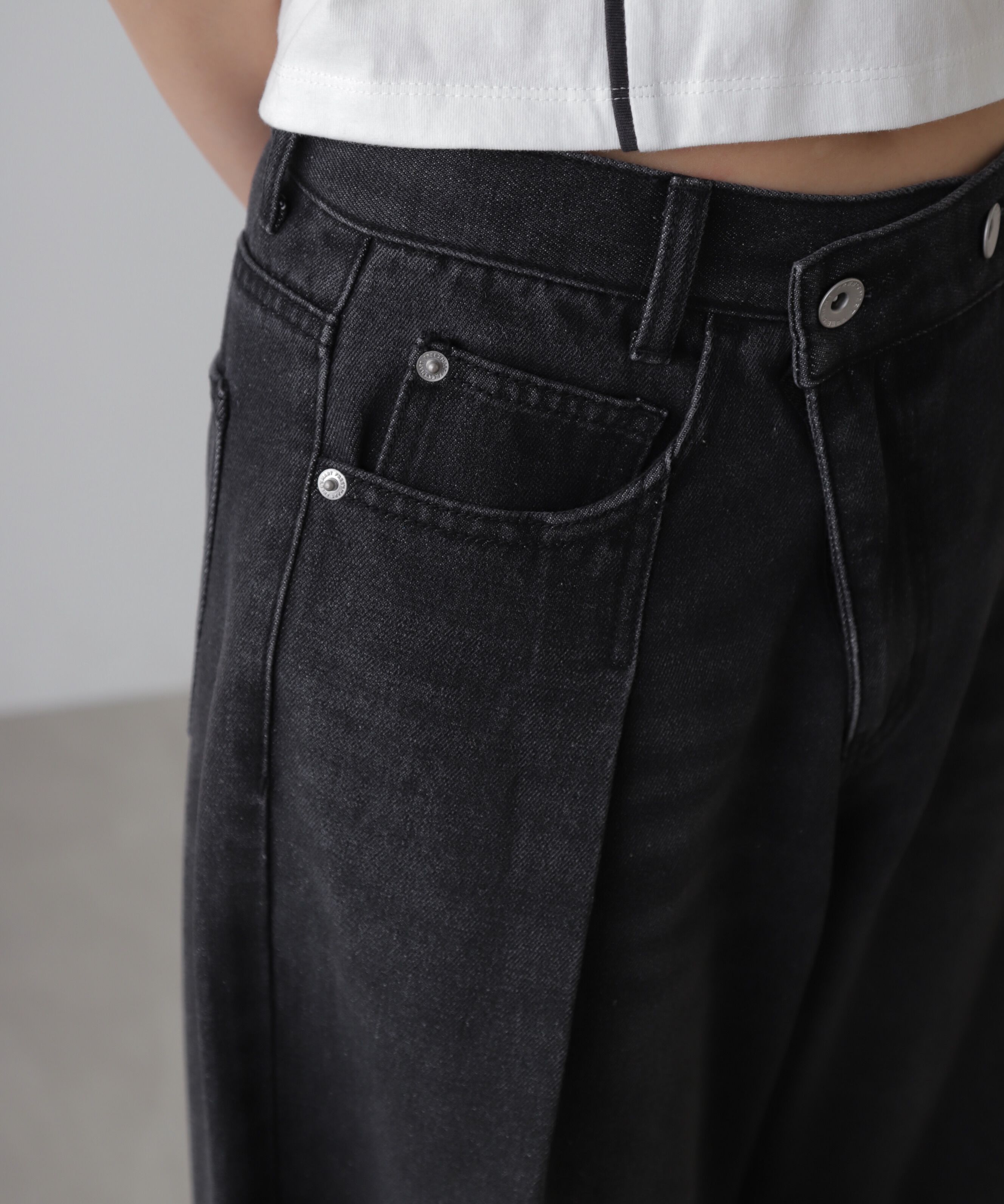  「アシメベルトタックワイドデニムパンツ」|その他|