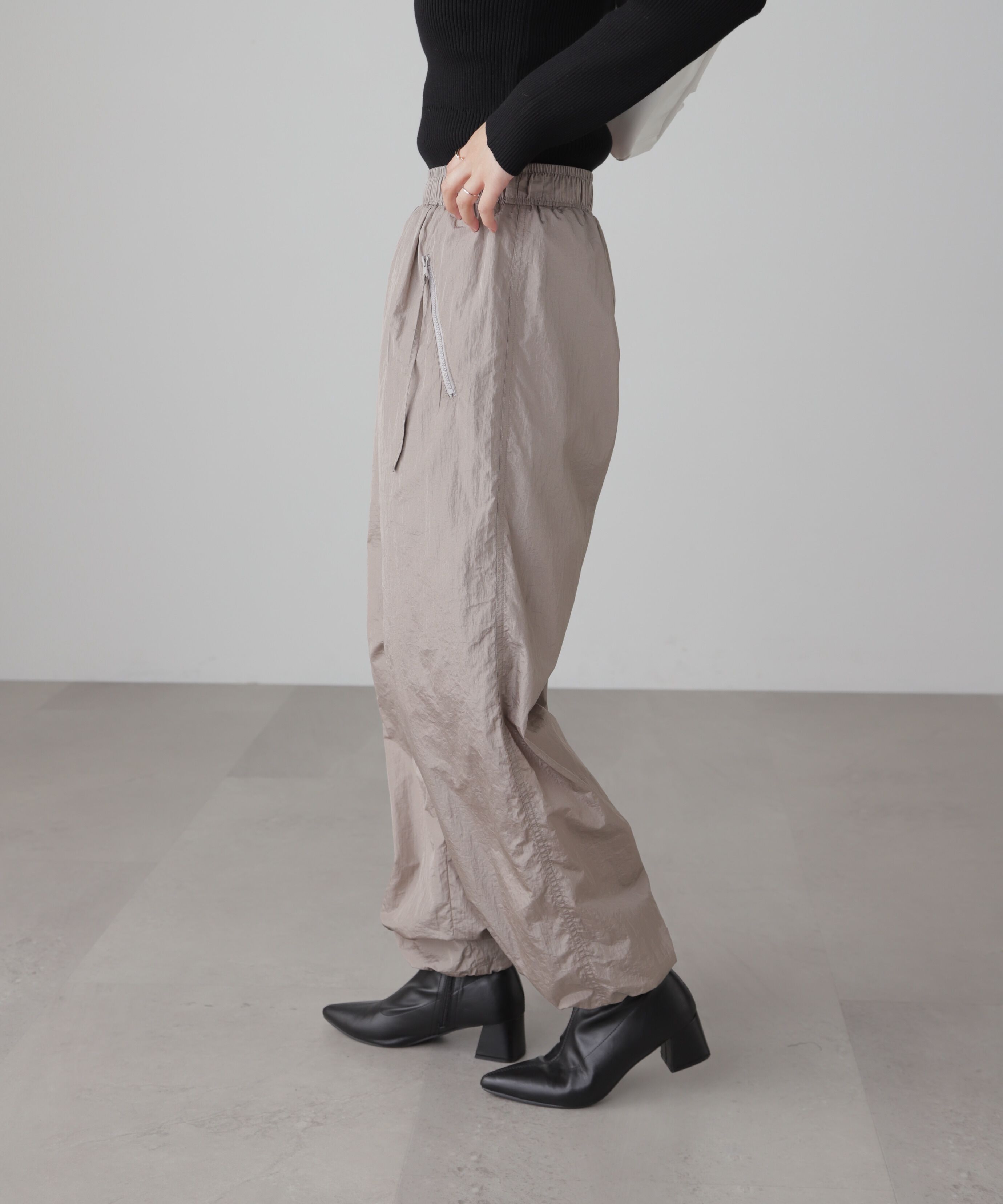  「ジップポケットパラシュートパンツ」|その他|