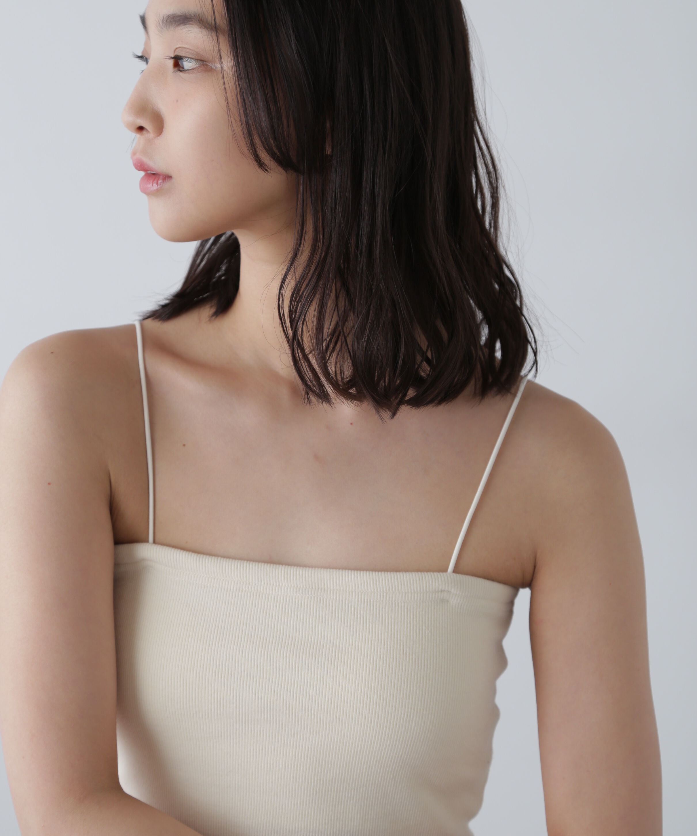  「カップ付きショート丈キャミソール」|Tシャツ・カットソー|