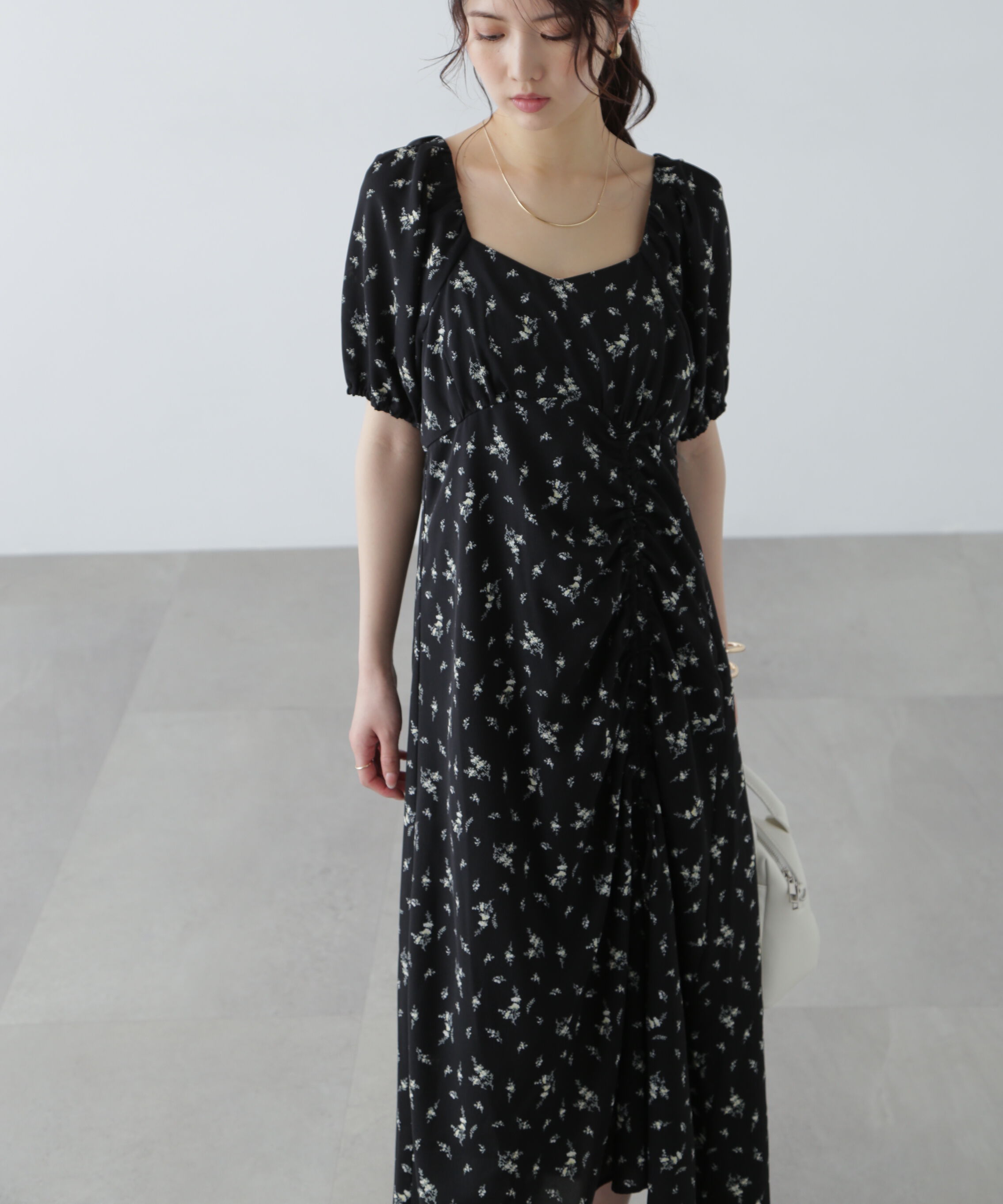  「フラワープリントパフスリーブワンピース」|ワンピース|