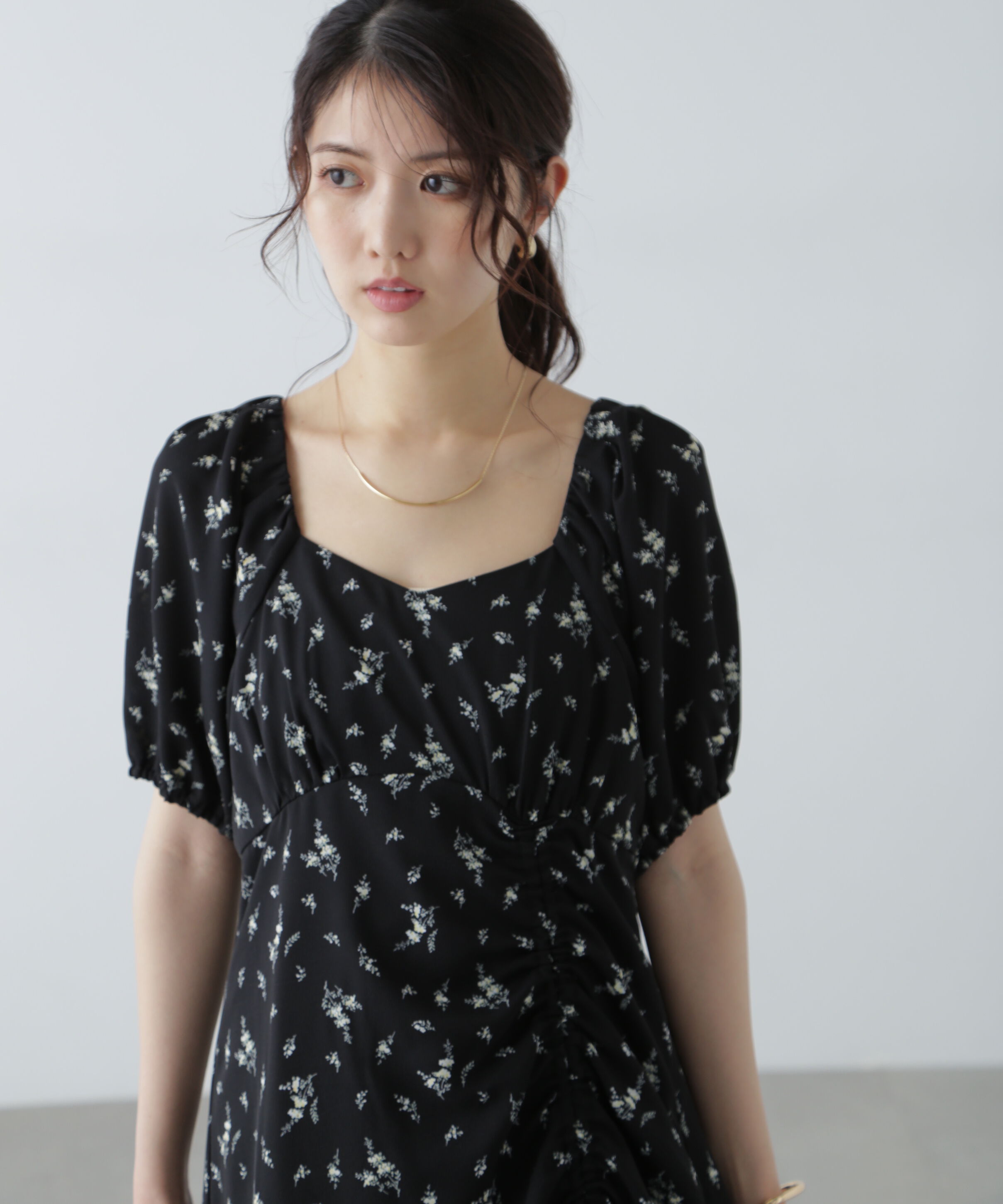  「フラワープリントパフスリーブワンピース」|ワンピース|