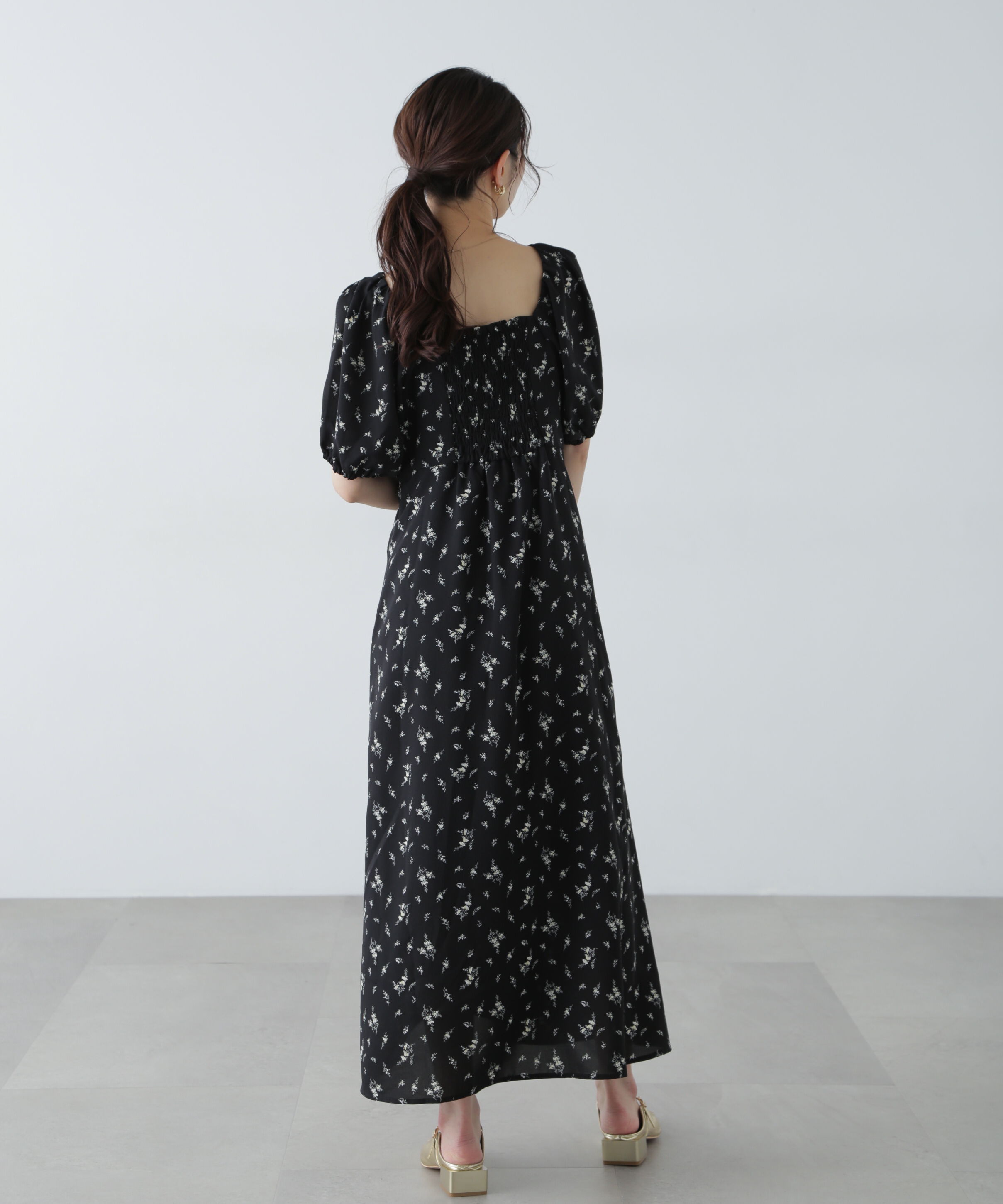  「フラワープリントパフスリーブワンピース」|ワンピース|