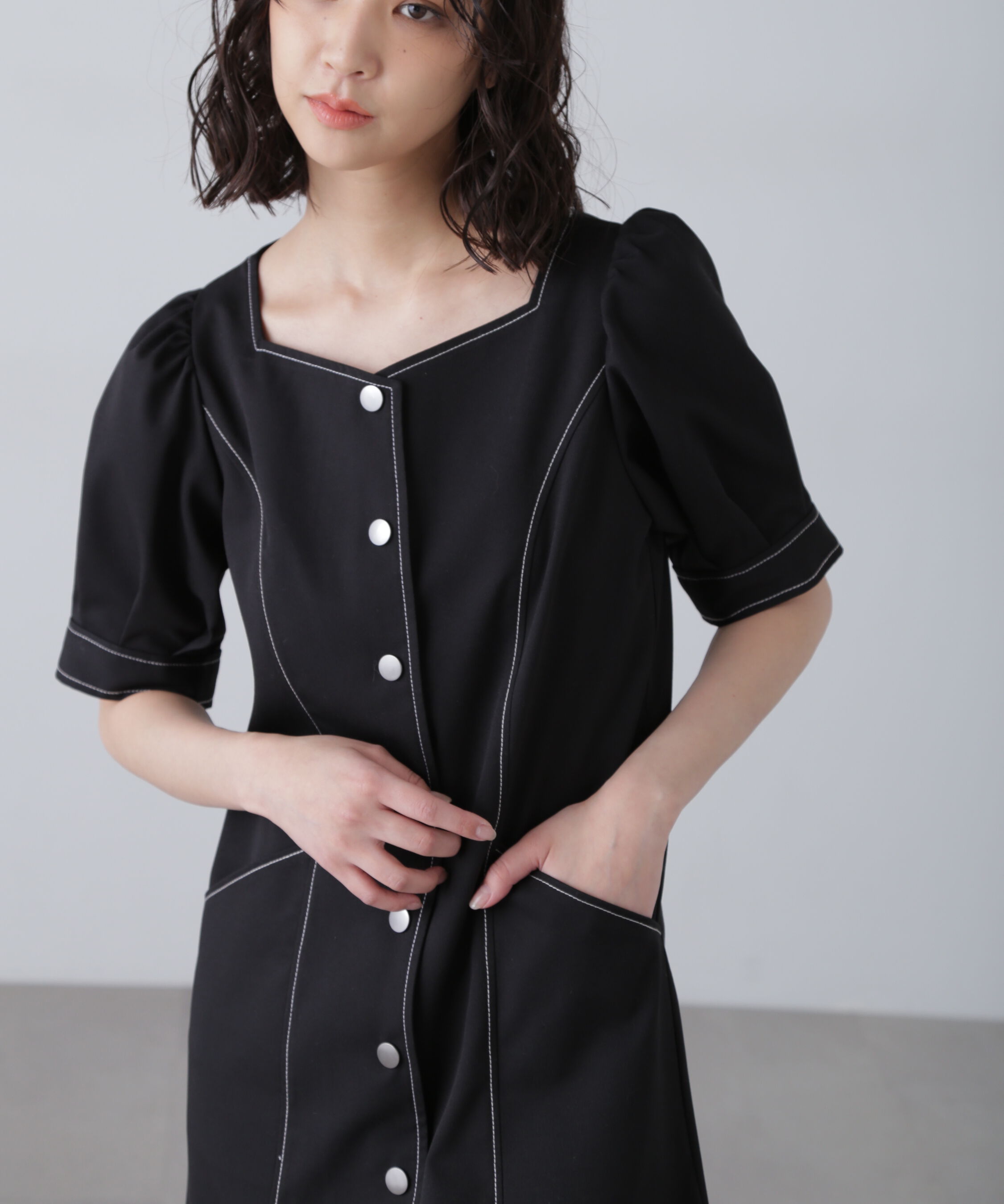  「配色ステッチ前開きミニワンピース」|ワンピース|