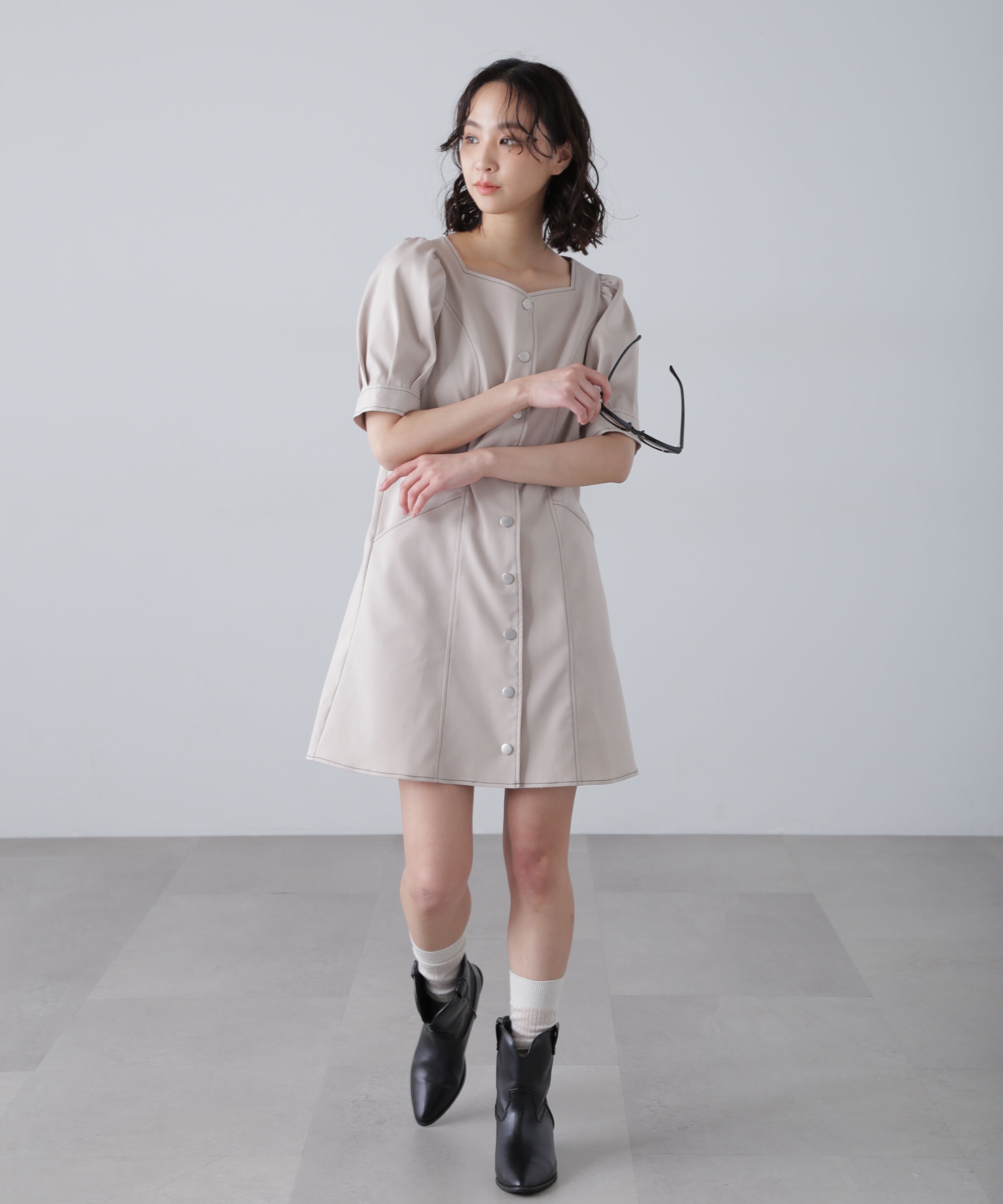  「配色ステッチ前開きミニワンピース」|ワンピース|