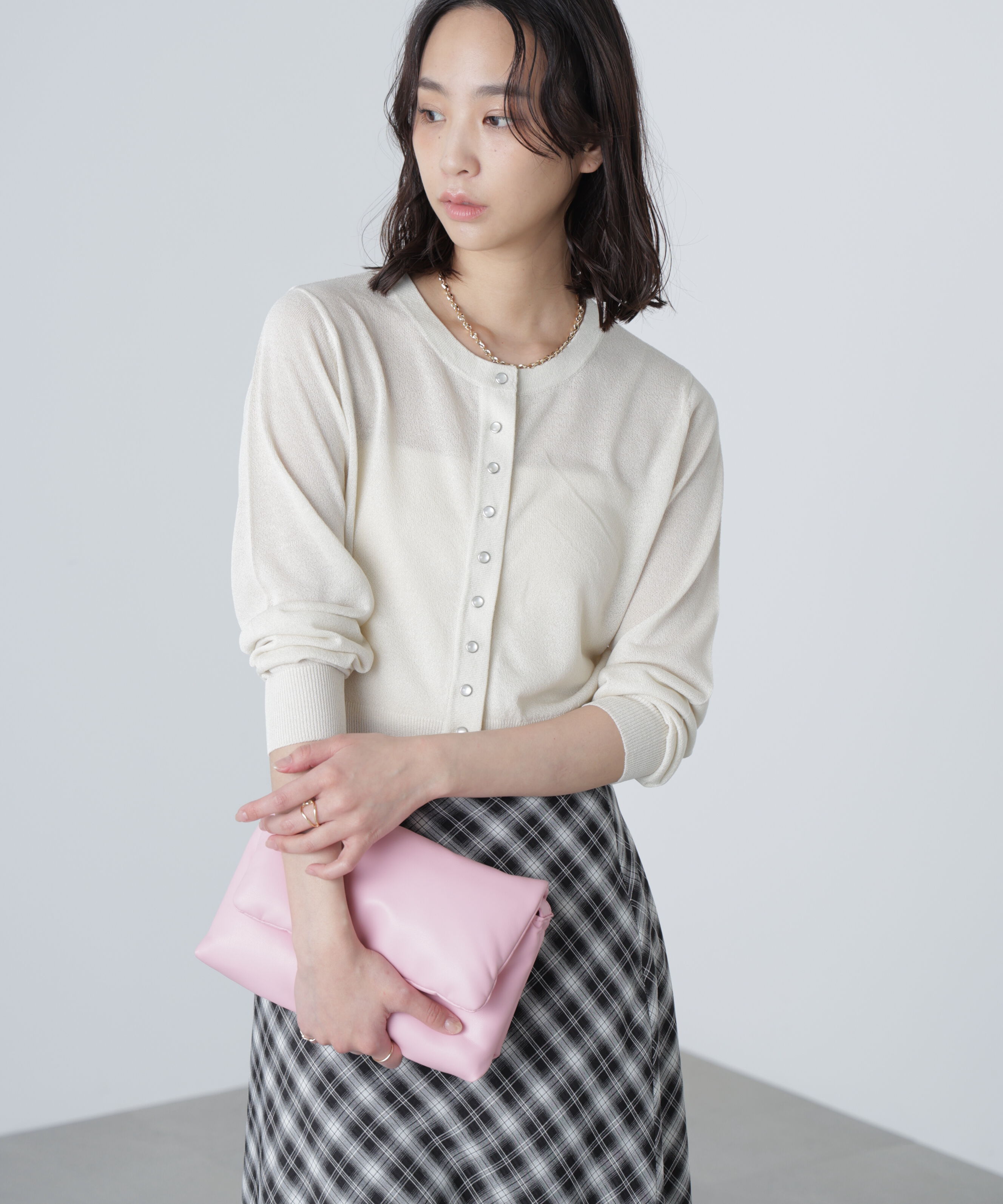  「ドットボタンクルーネックカーディガン」|ニット・セーター|