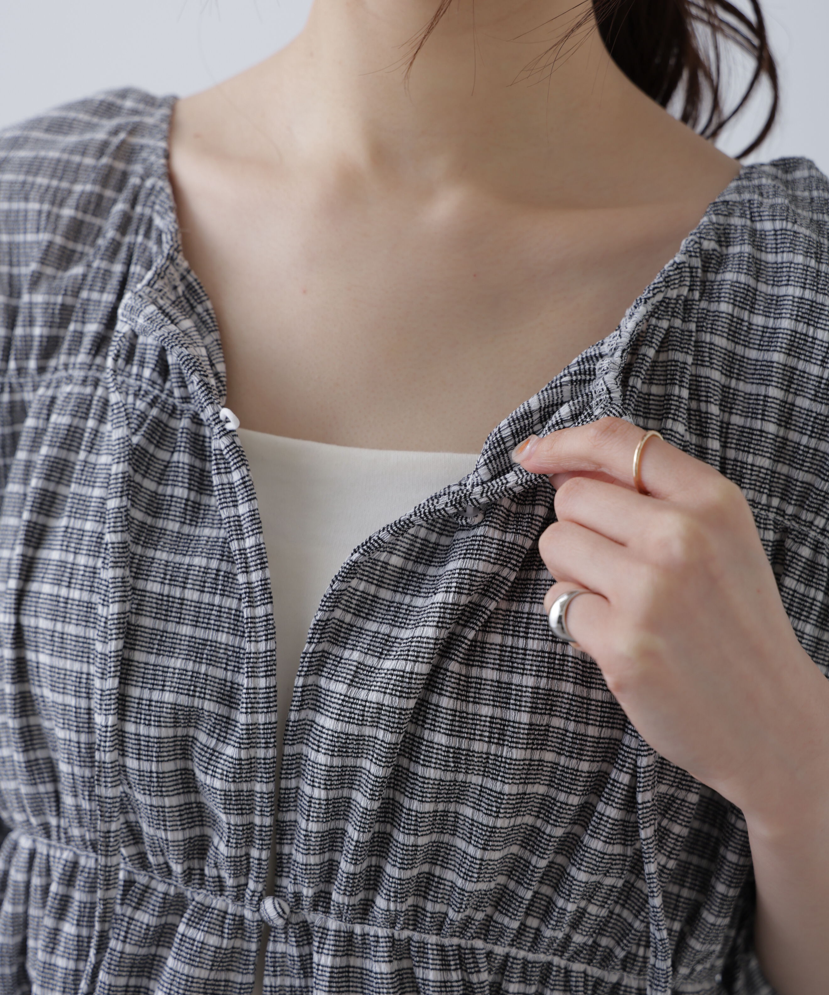  「シアーギャザー前開き短丈半袖ブラウス」|シャツ・ブラウス|