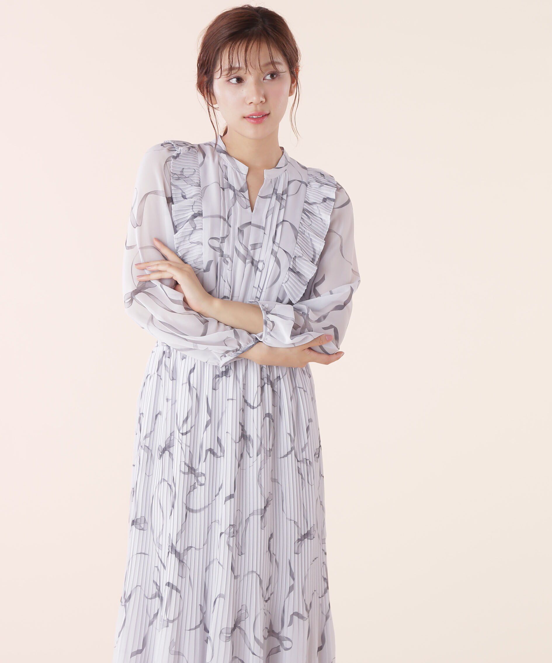  「◆＜リボンシリーズ＞リボンプリントプリーツワンピース」|ワンピース|