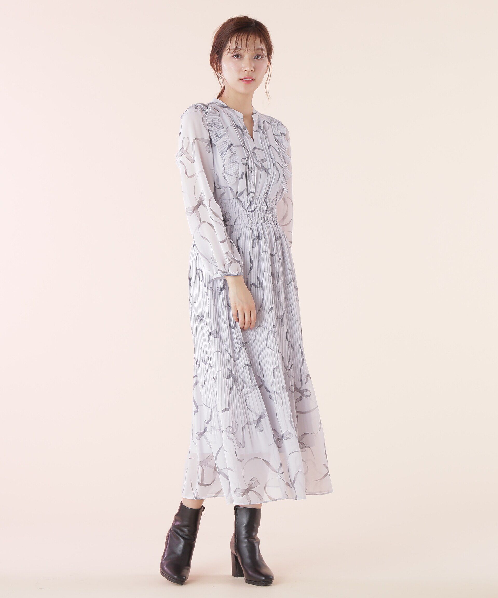  「◆＜リボンシリーズ＞リボンプリントプリーツワンピース」|ワンピース|