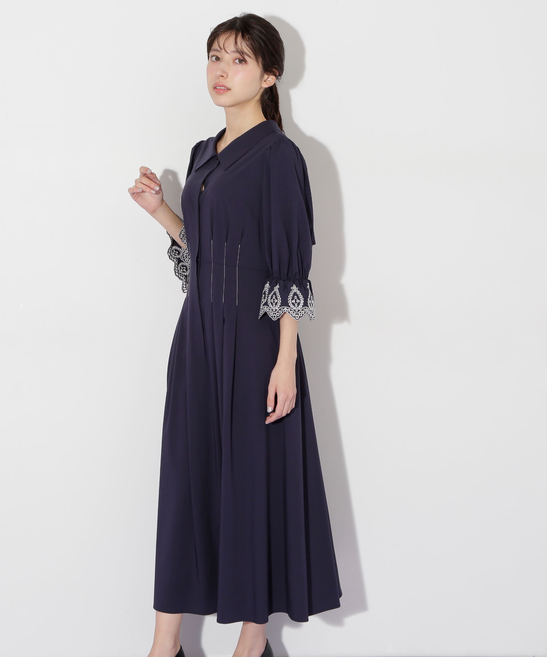  「カットワークスリーブシャツワンピース」|ワンピース|