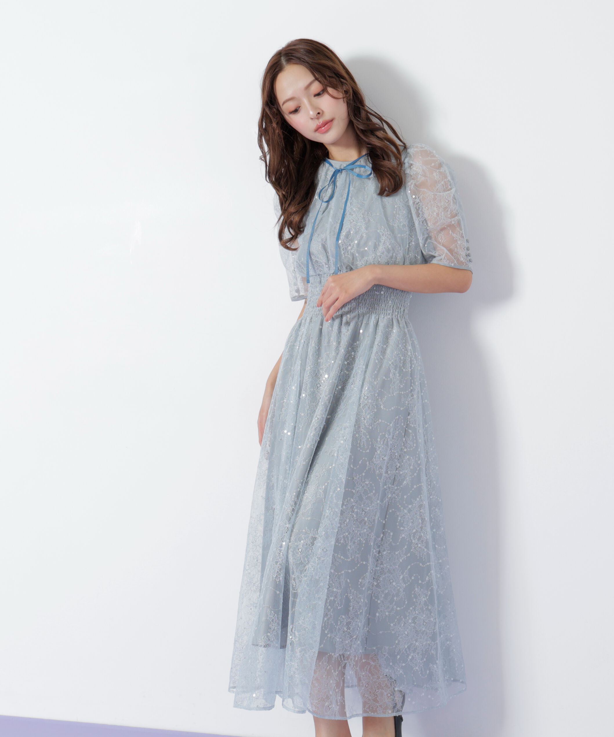  「スパンコール付きレースワンピース」|ワンピース|