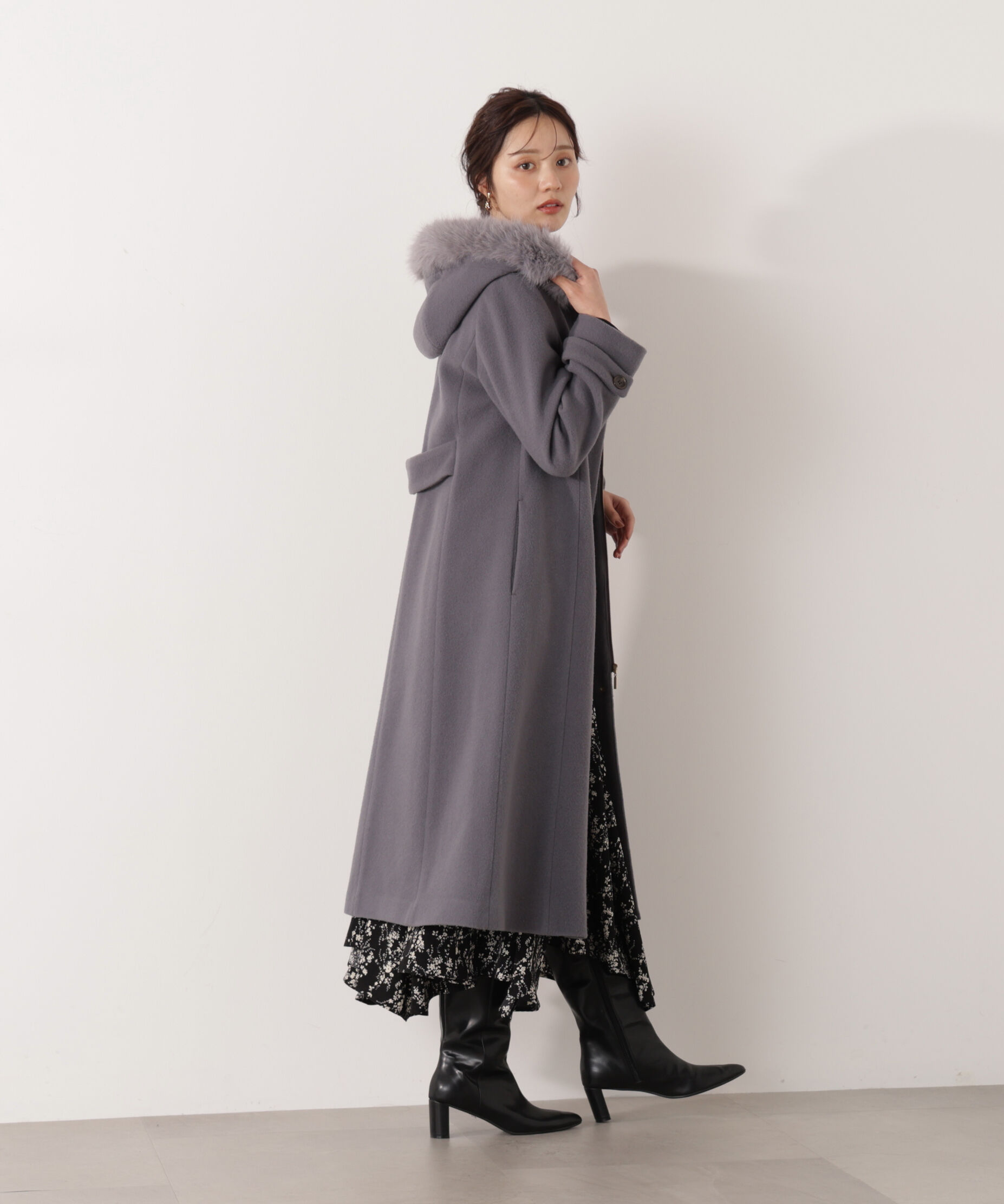 PROPORTION BODY DRESSING「モッサフードフェイクファーロングコート 25AW」|その他|