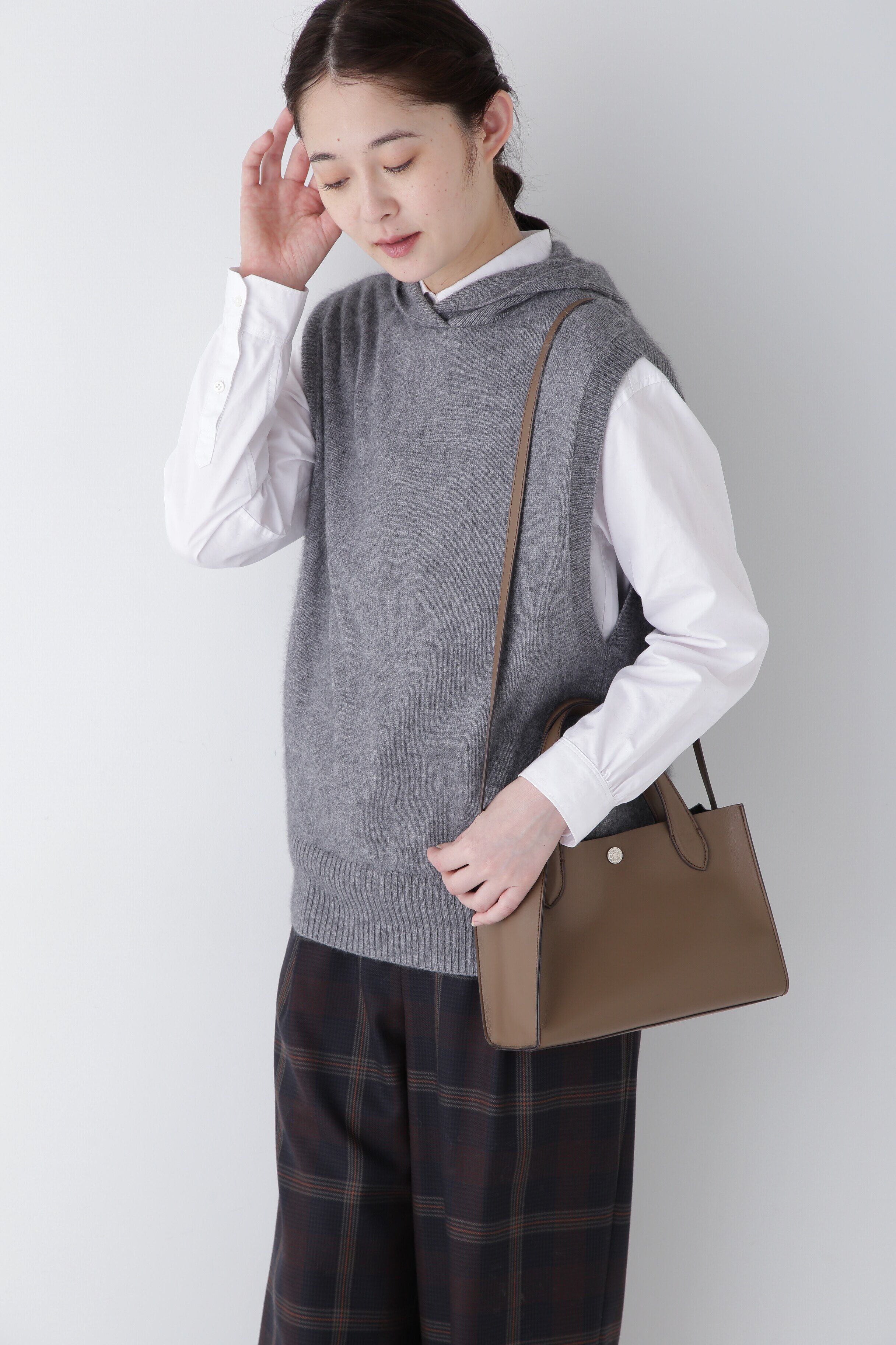  「◆へアリーフードベスト」|ニット・セーター|