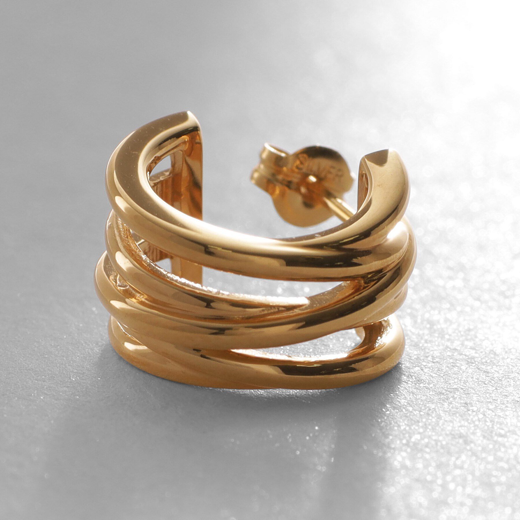 COCOSHNIK ONKITSCH「シルバー スモールフープ クロッシングライン ピアス GP」|ピアス|