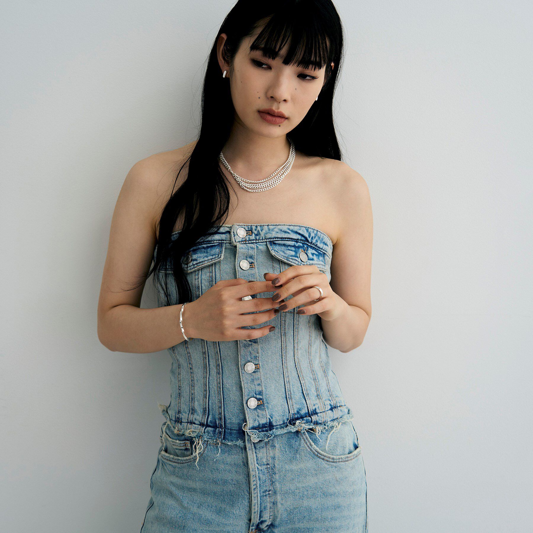 COCOSHNIK ONKITSCH「シルバー ハギーイヤリング スクエア」|イヤリング|