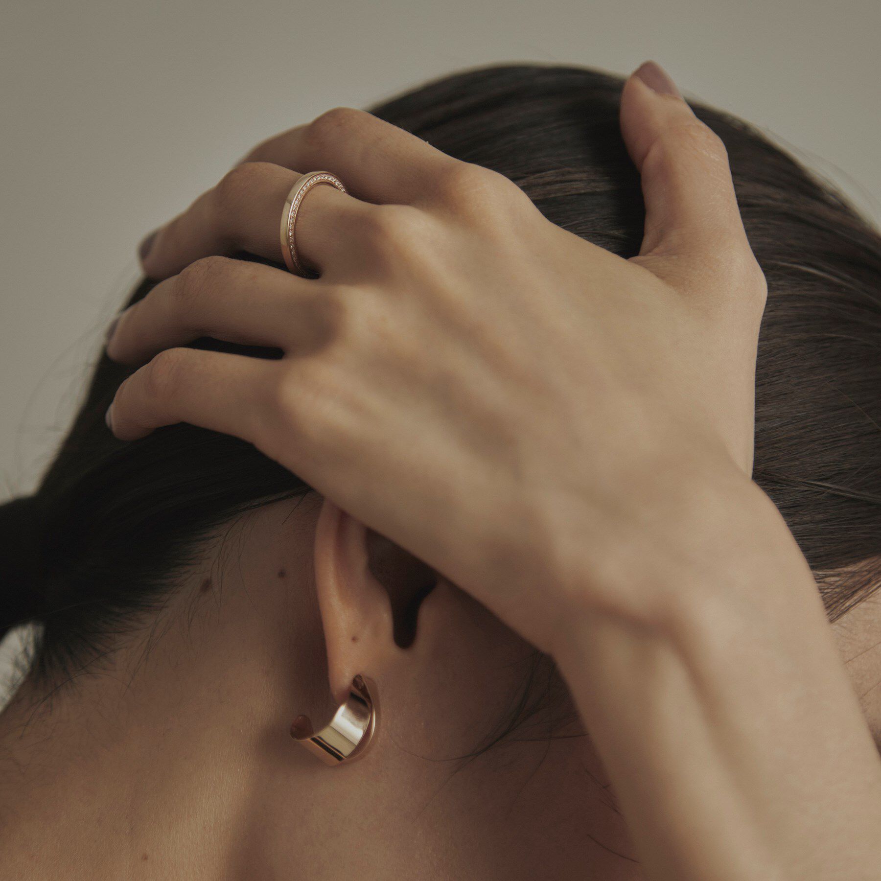 COCOSHNIK「K10ダイヤモンド サイドダイヤリング」|リング|