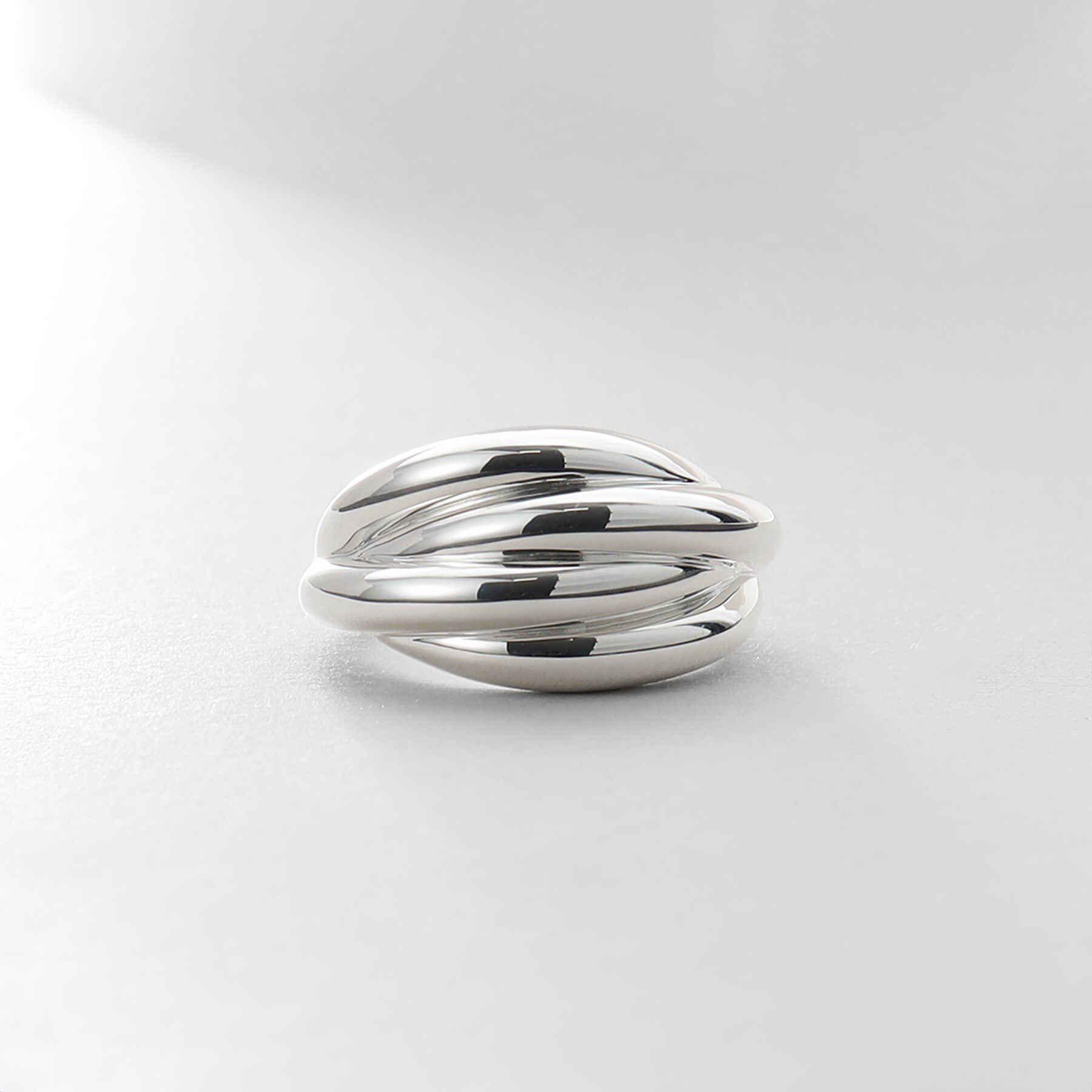 COCOSHNIK ONKITSCH「シルバー タングルドドームリング」|リング|