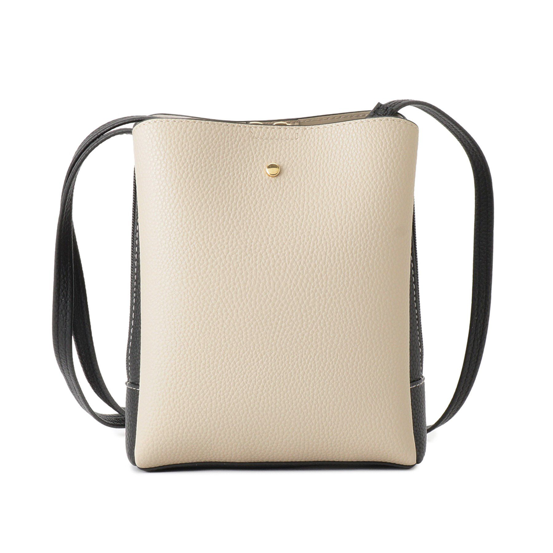 SHOO･LA･RUE「【軽量】ふわっと軽い 3層ショルダーバッグ」|ショルダー・メッセンジャー|ブラック(519)