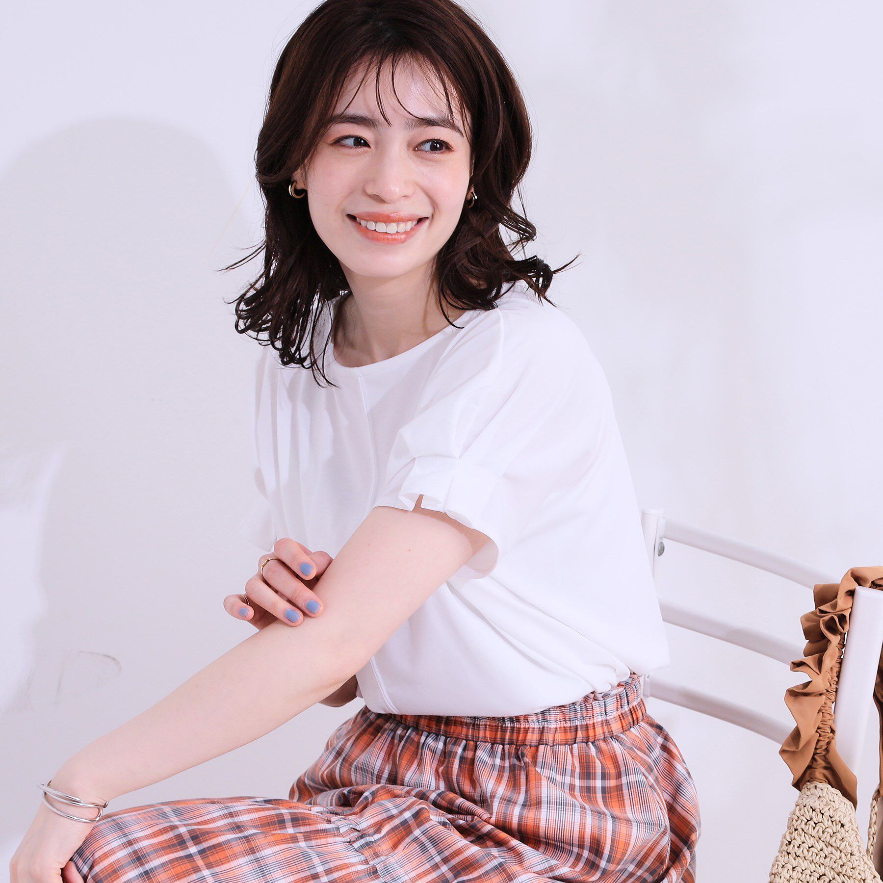 SHOO･LA･RUE「【S-LL/ひんやり/UV/プチプラ】お袖タックで好印象 デザインTシャツ」|Tシャツ・カットソー|オフホワイト(003