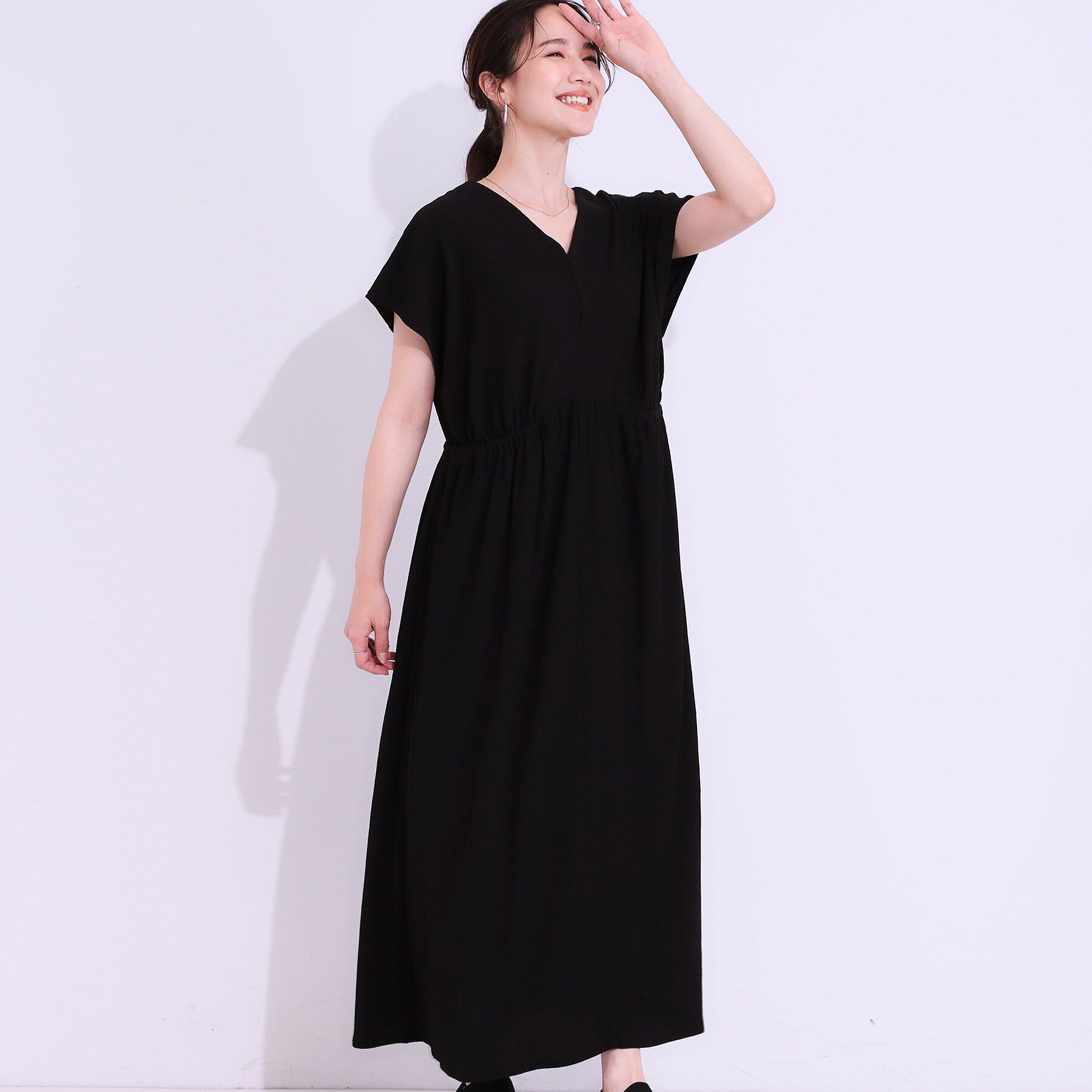 SHOO･LA･RUE「【前後2WAY】さらりと大人上品に 楊柳フレンチワンピース」|ワンピース|ブラック(019)