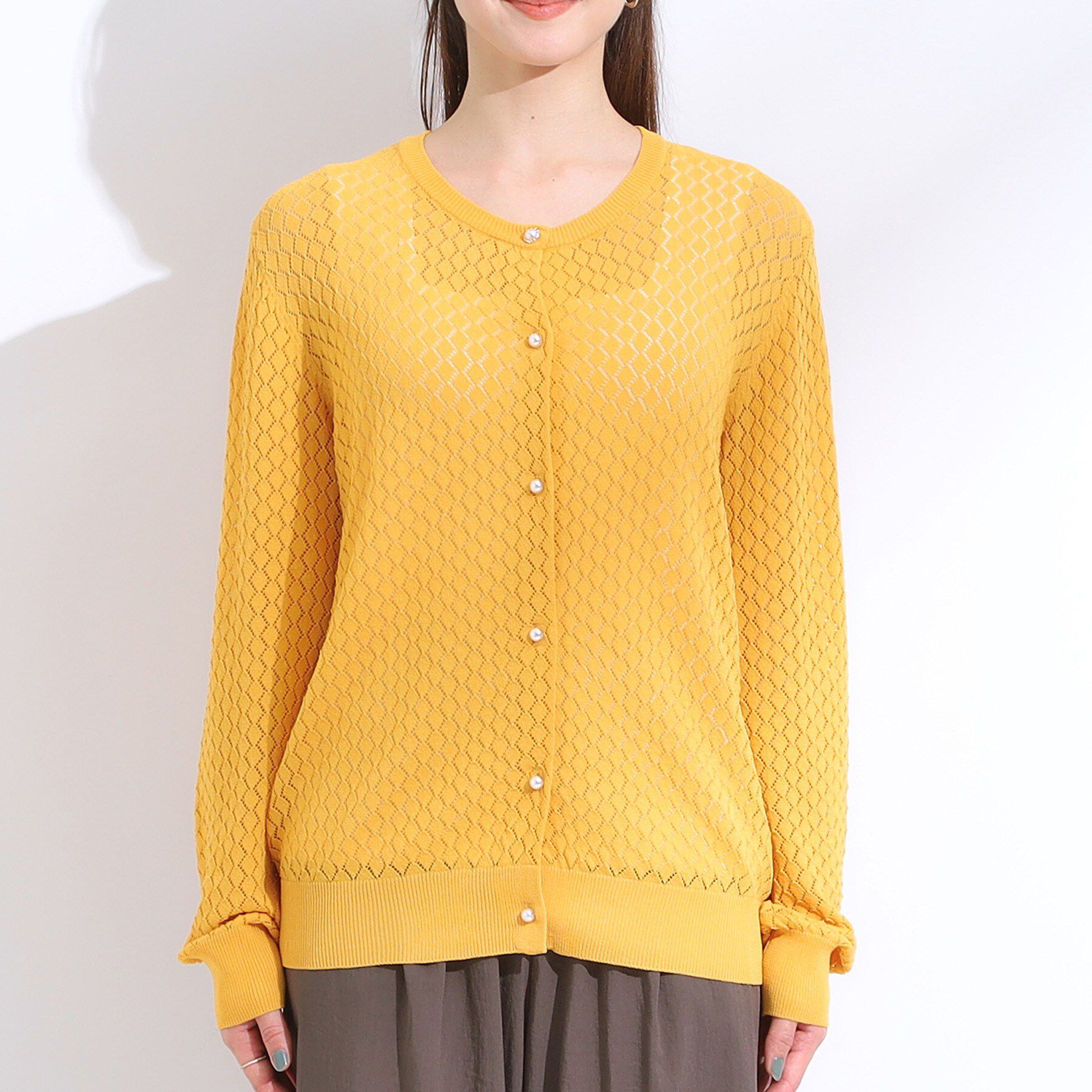 SHOO･LA･RUE「【S-LL】透かし編みが大人上品 マルチボタンニットカーディガン」|カーディガン|