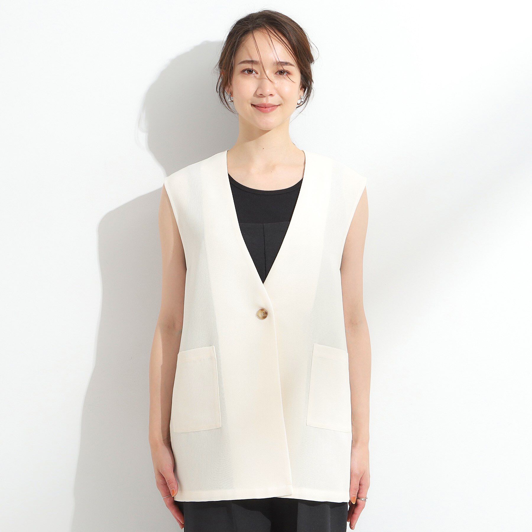 SHOO･LA･RUE「【S-LL】夏のレイヤードコーデに さらりと着られるメッシュジレ」|ベスト・ジレ|