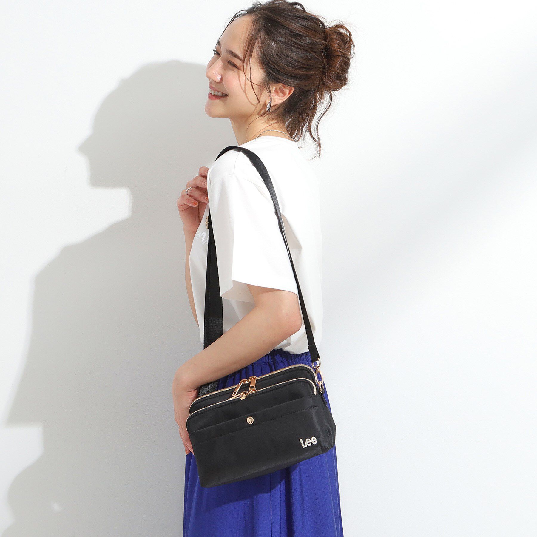 SHOO･LA･RUE「【Lee別注／撥水】2層ショルダーバッグ」|ショルダー・メッセンジャー|ブラック(019)