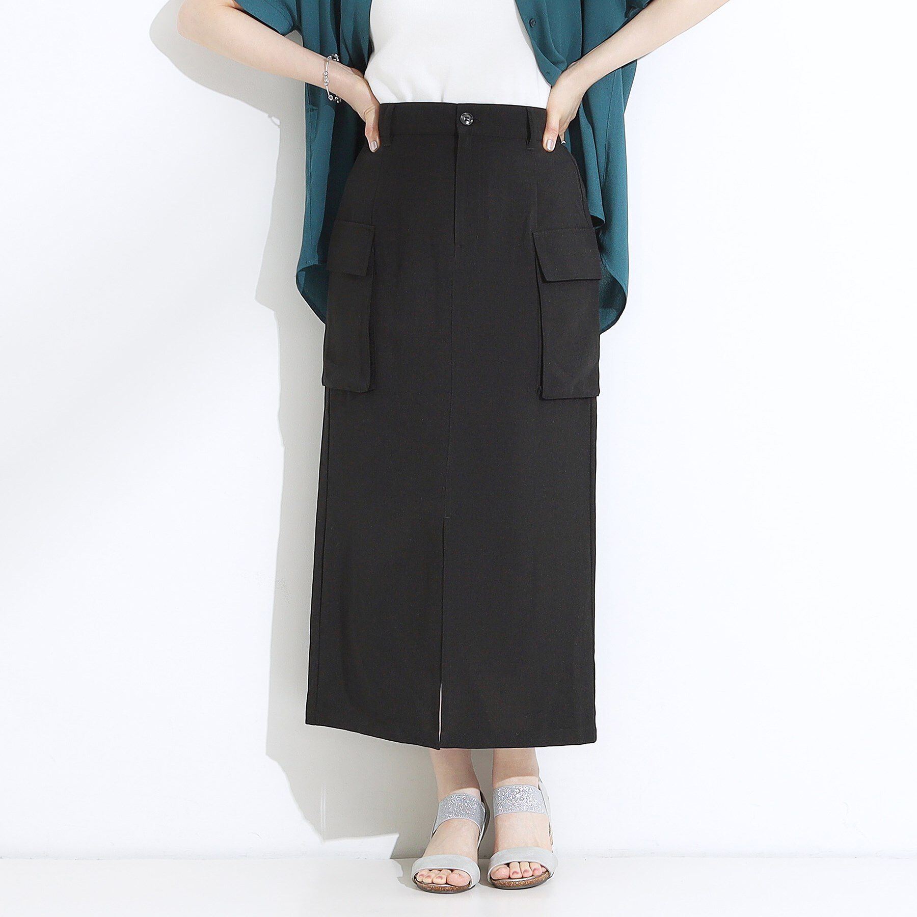 SHOO･LA･RUE「【S-LL】大人のきれいめカジュアルに 麻調カーゴナロースカート」|スカート|ブラック(019)