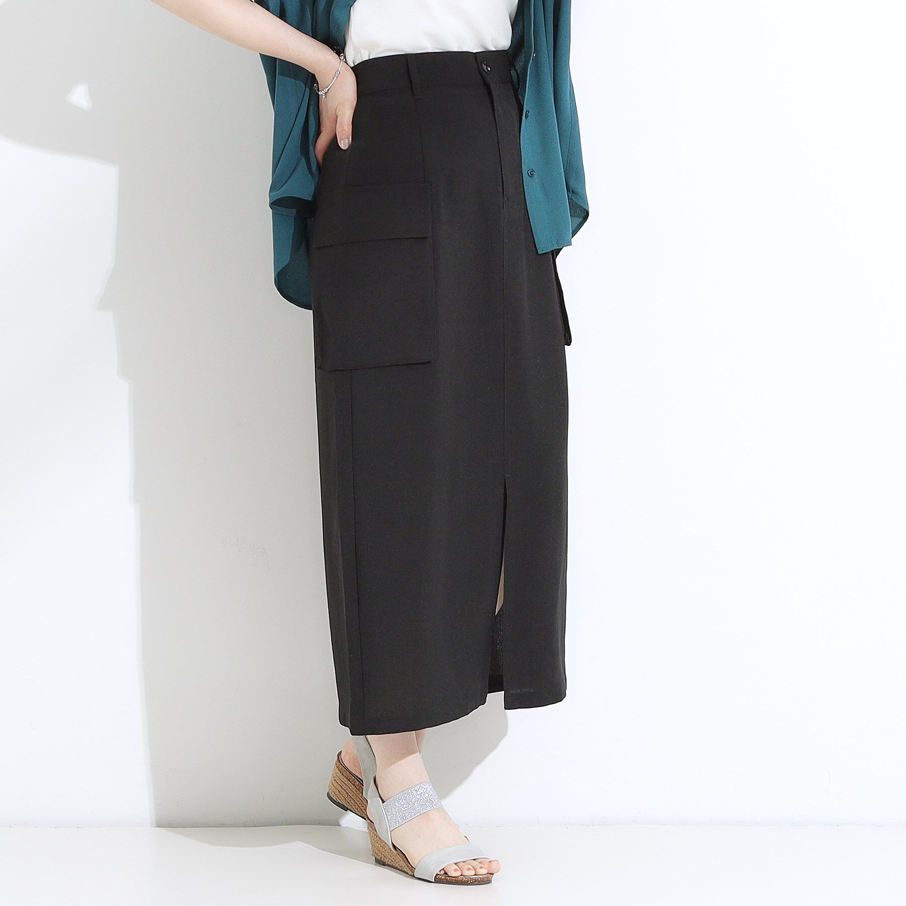 SHOO･LA･RUE「【S-LL】大人のきれいめカジュアルに 麻調カーゴナロースカート」|スカート|