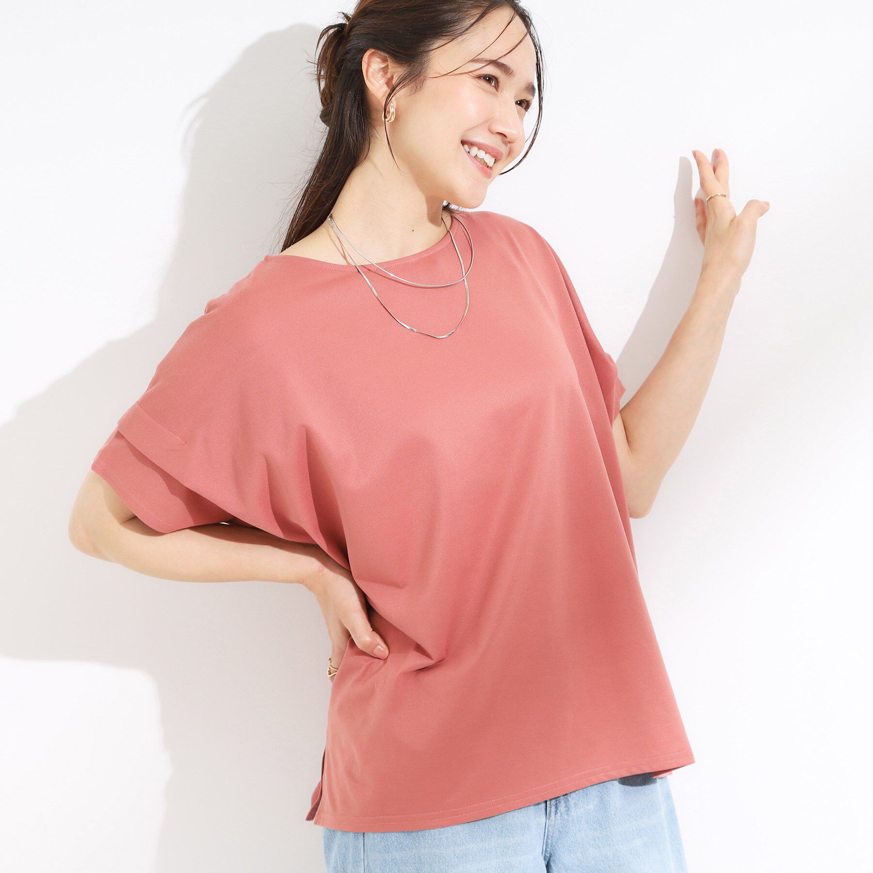 SHOO･LA･RUE「【S-LL/UV/吸水速乾】さらりと着こなす 肩タックゆるトップス」|Tシャツ・カットソー|オレンジ(067)