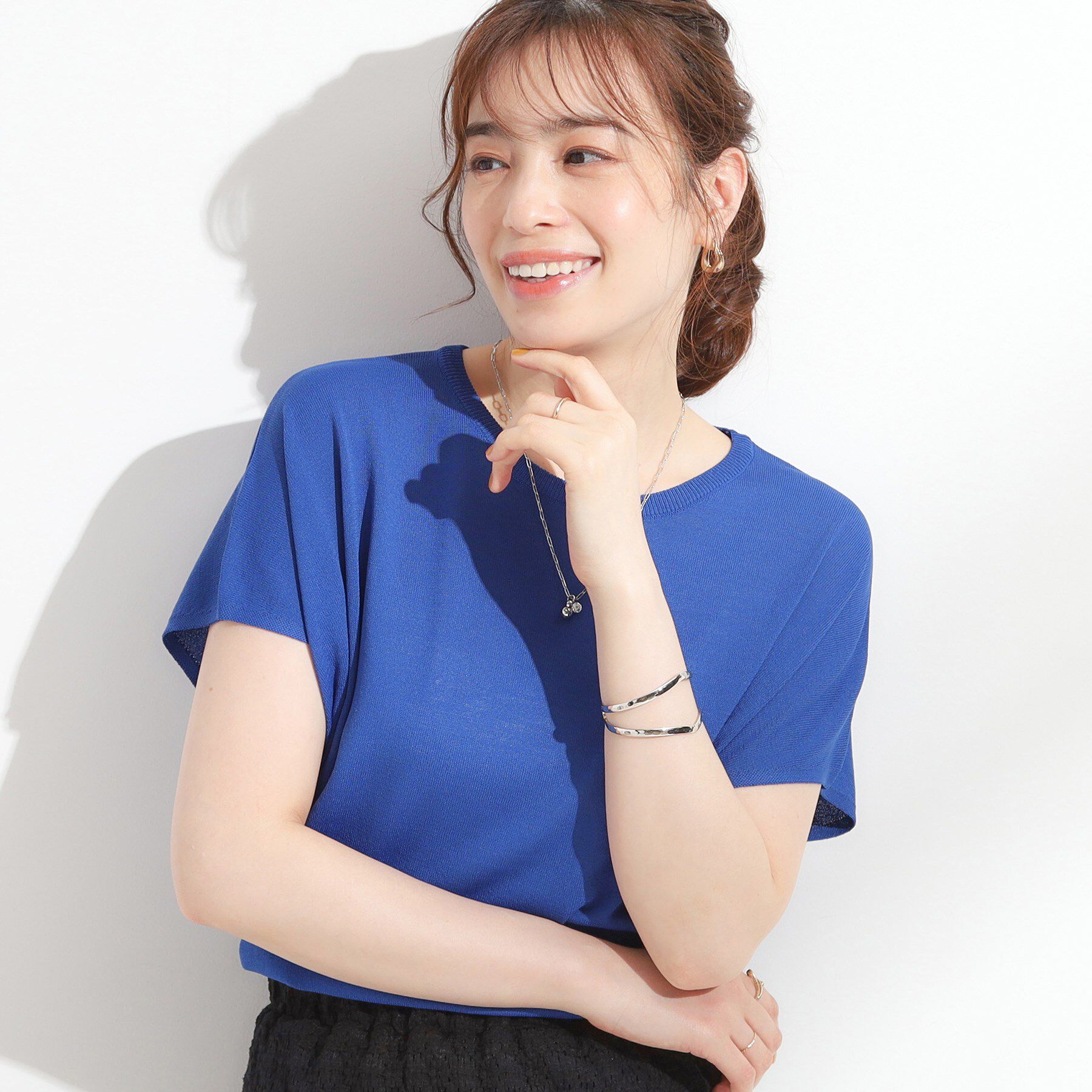 SHOO･LA･RUE「【ひんやり/S-LL】さらさらな肌触りが心地よい フレンチスリーブニット」|ニット・セーター|ブルー(092)