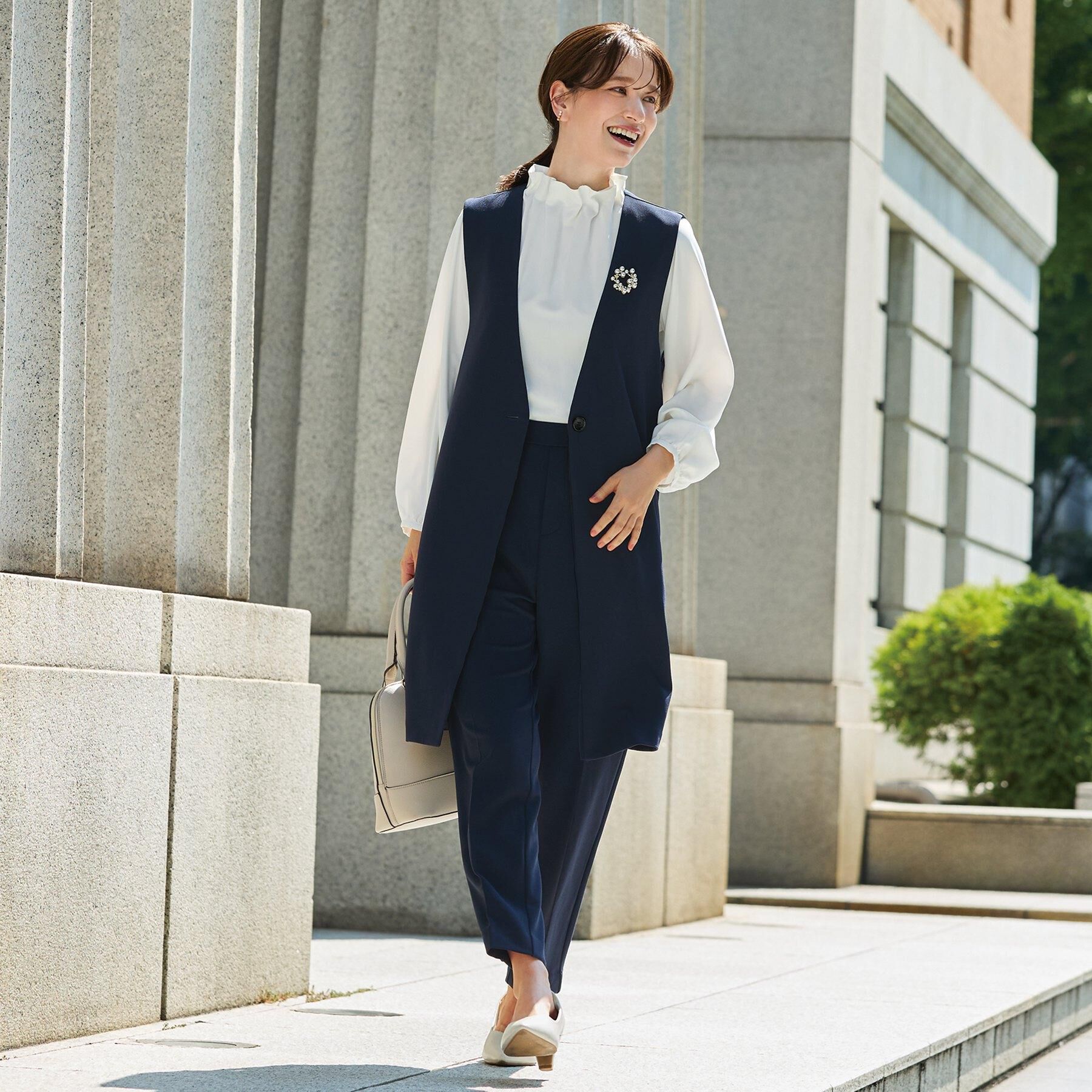 SHOO･LA･RUE「【洗濯機可/イージーケア/ストレッチ】きちんと楽に。カットジョーゼットロングジレ」|ベスト・ジレ|