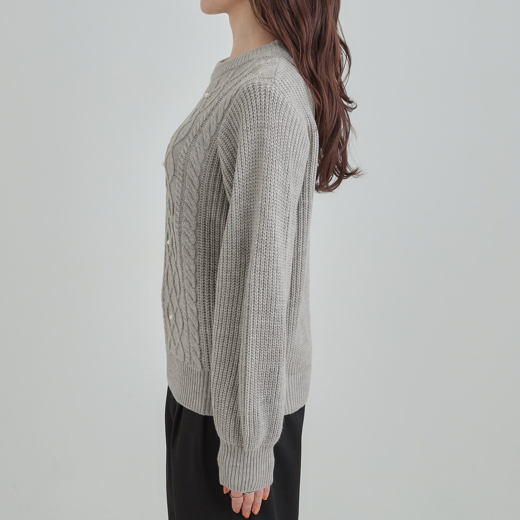 SHOO･LA･RUE「フェイクパールで上品見え ケーブルパール調ニット」|ニット・セーター|