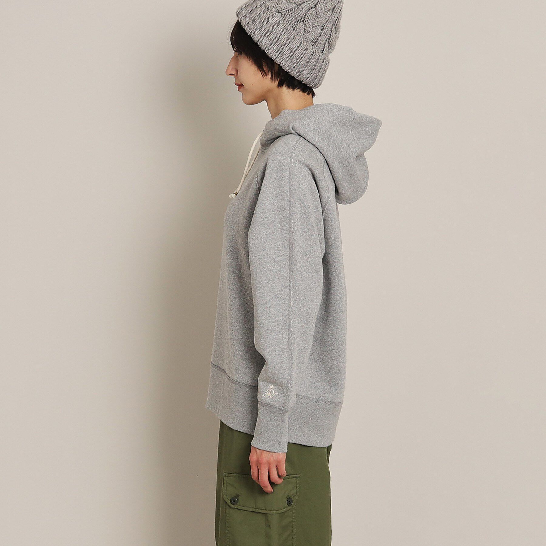 Dessin「【ユニセックス・日本製・洗える】吊り裏毛フーデッドスウェット」|パーカー|