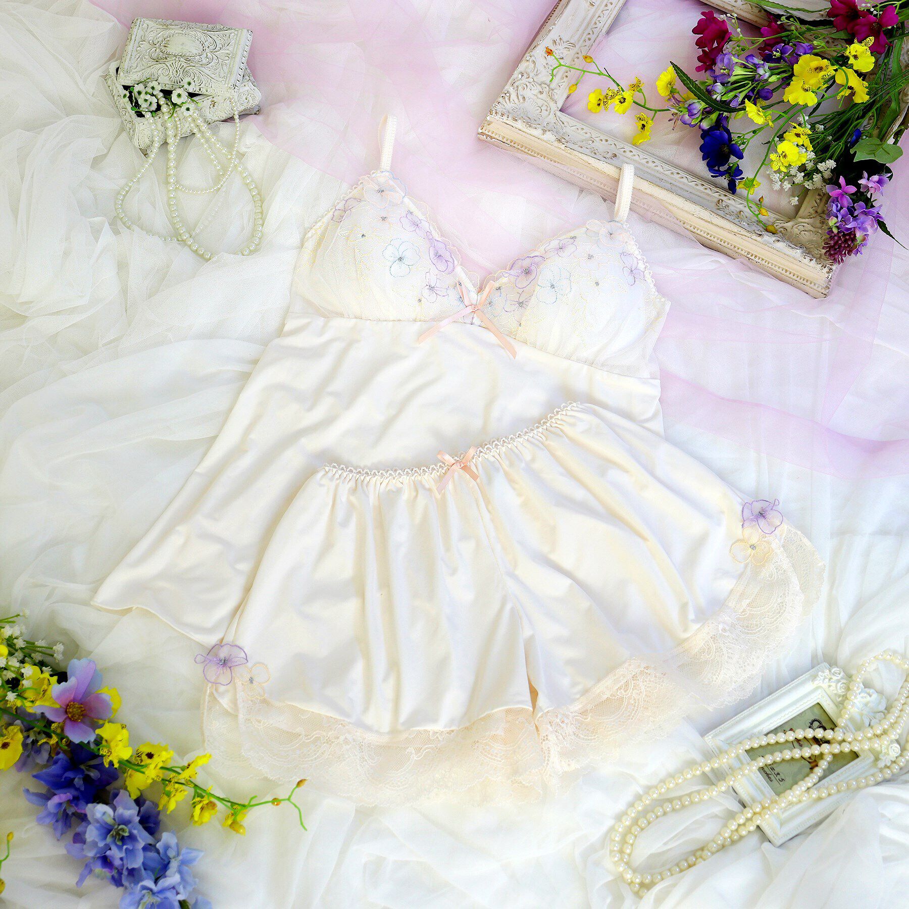 Risa Magli「フィオラ カップ付キャミソール」|キャミソール|