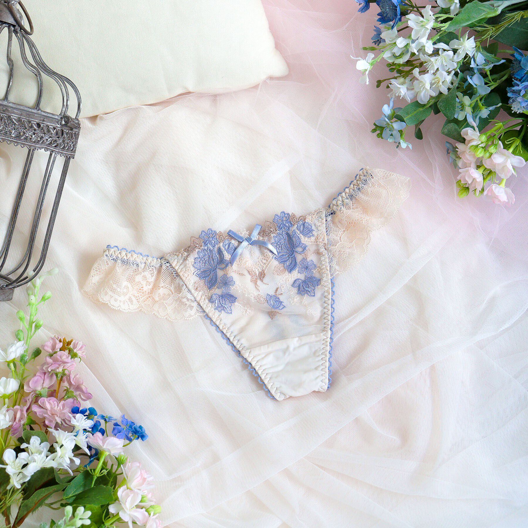 Risa Magli「イーシャ Tバックショーツ」|インナー|ブルー(092)