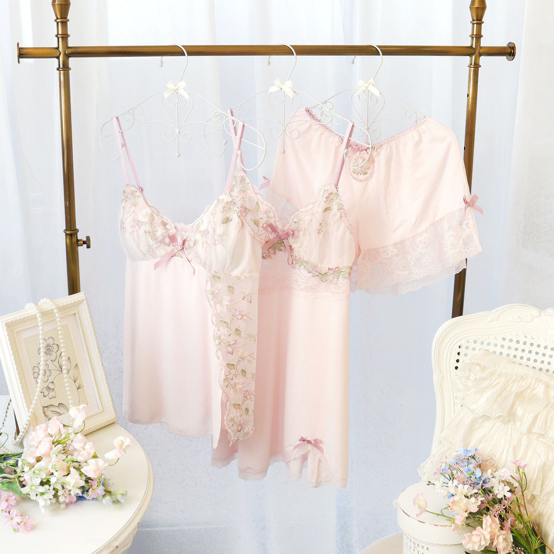 Risa Magli「ソア カップ付キャミソール」|キャミソール|