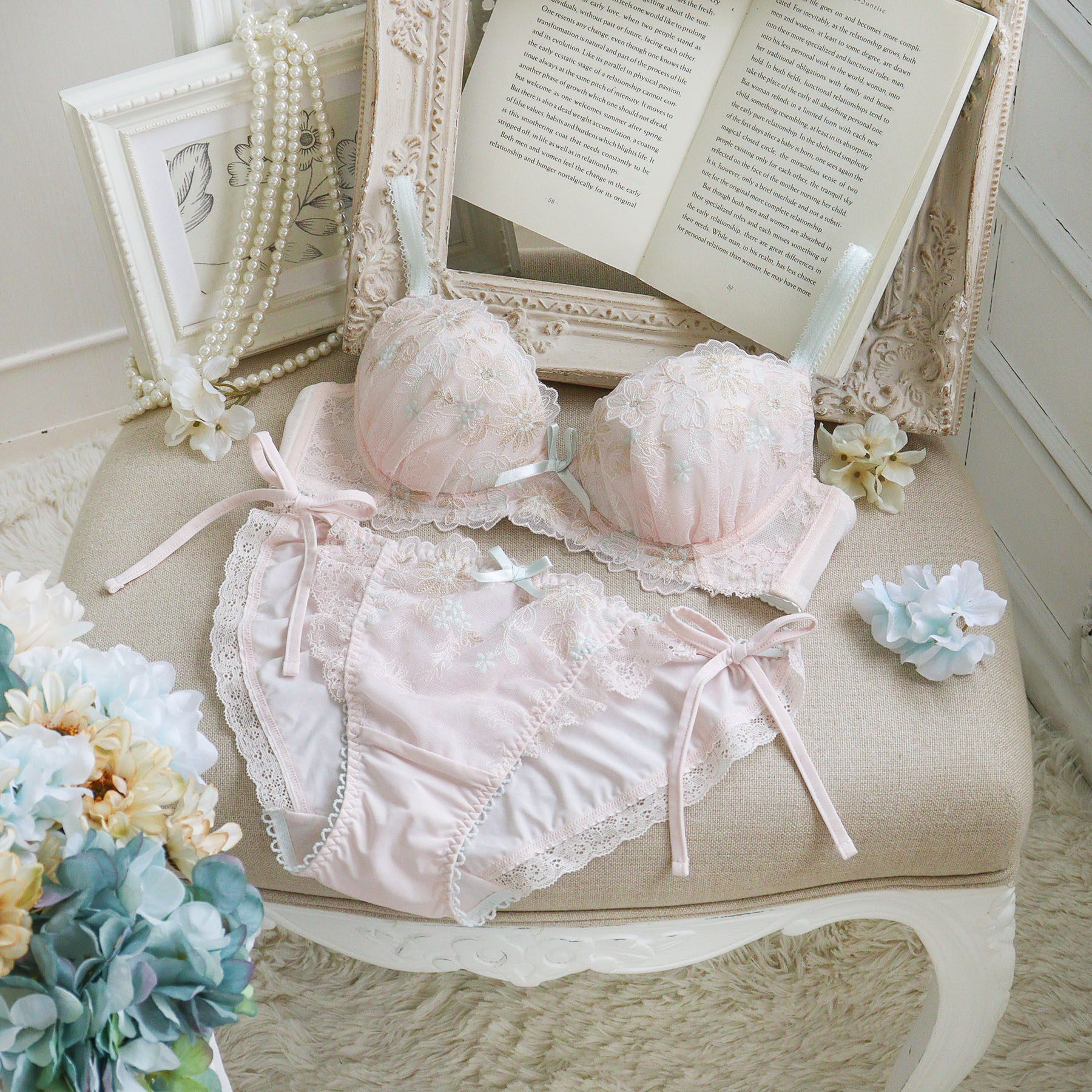 Risa Magli「リゼット ブラジャー (D-F) ＜Sweet Rich（スウィートリッチ）＞」|インナー|