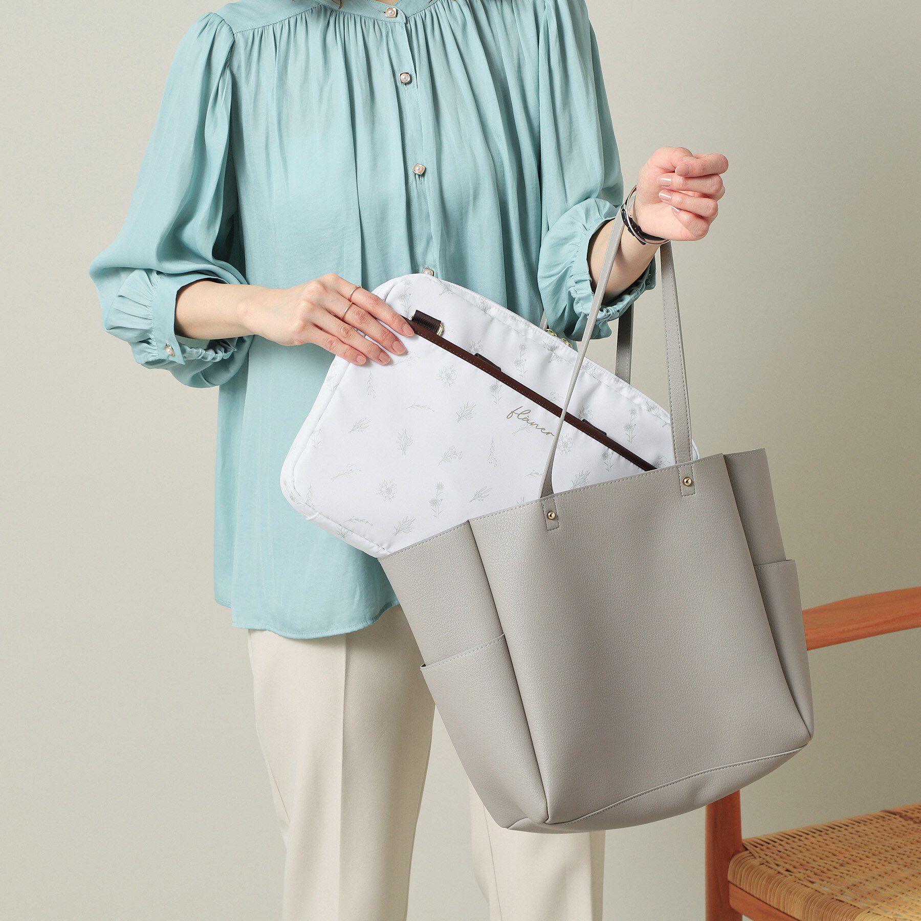 ITS&rsquo;DEMO「【3WAY／9ポケット／通勤】花柄PCトート」|トートバッグ|