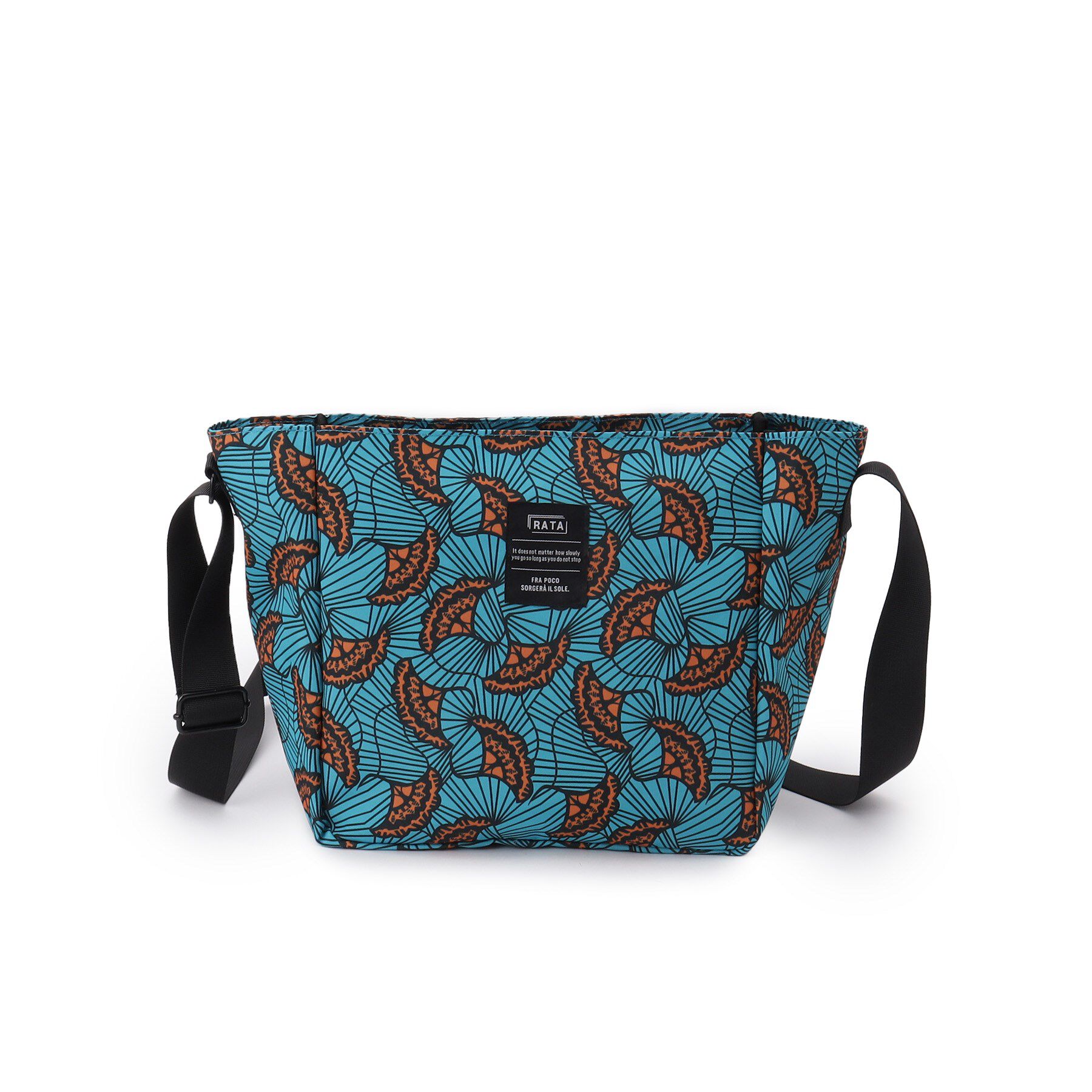 ITS&rsquo;DEMO「【A4対応】ラタ折り畳みショルダー」|ショルダー・メッセンジャー|