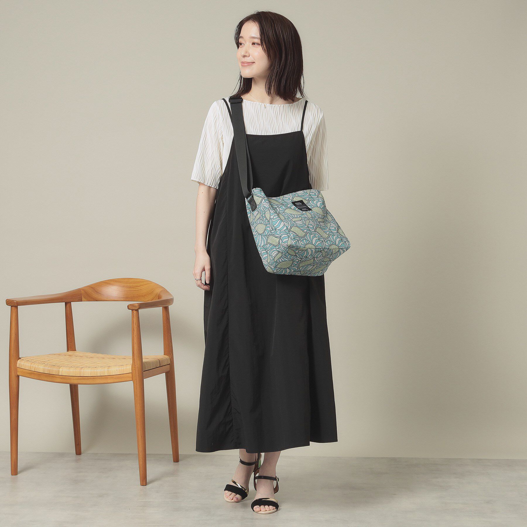 ITS&rsquo;DEMO「【A4対応】ラタ折り畳みショルダー」|ショルダー・メッセンジャー|