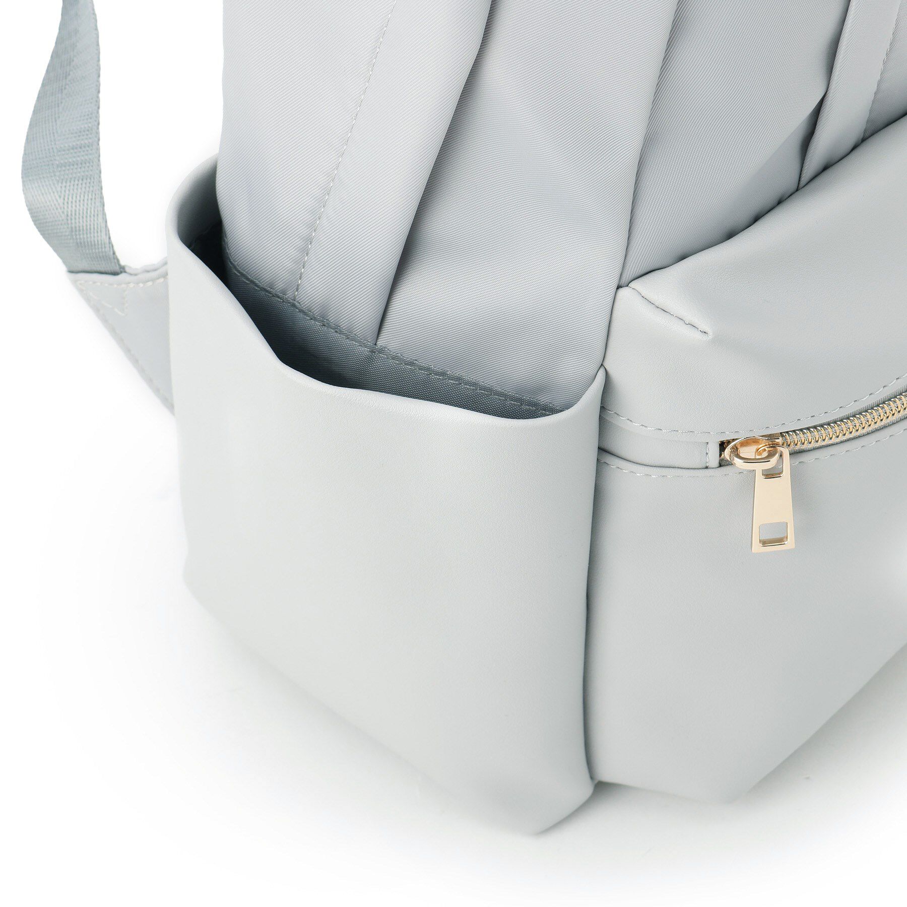 ITS&rsquo;DEMO「【A4・PC対応／10ポケット】合皮コンビリュック」|リュック|